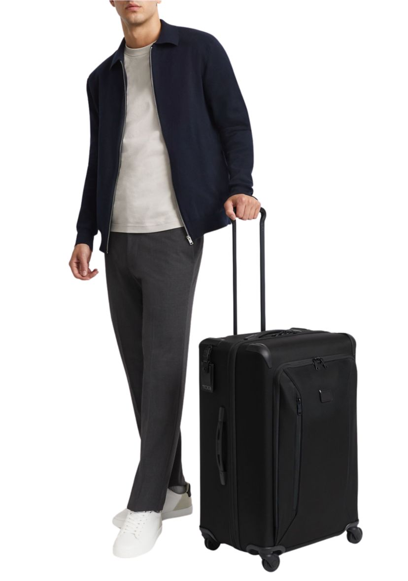 Extended Trip Expandable 4 Wheel Suitcase