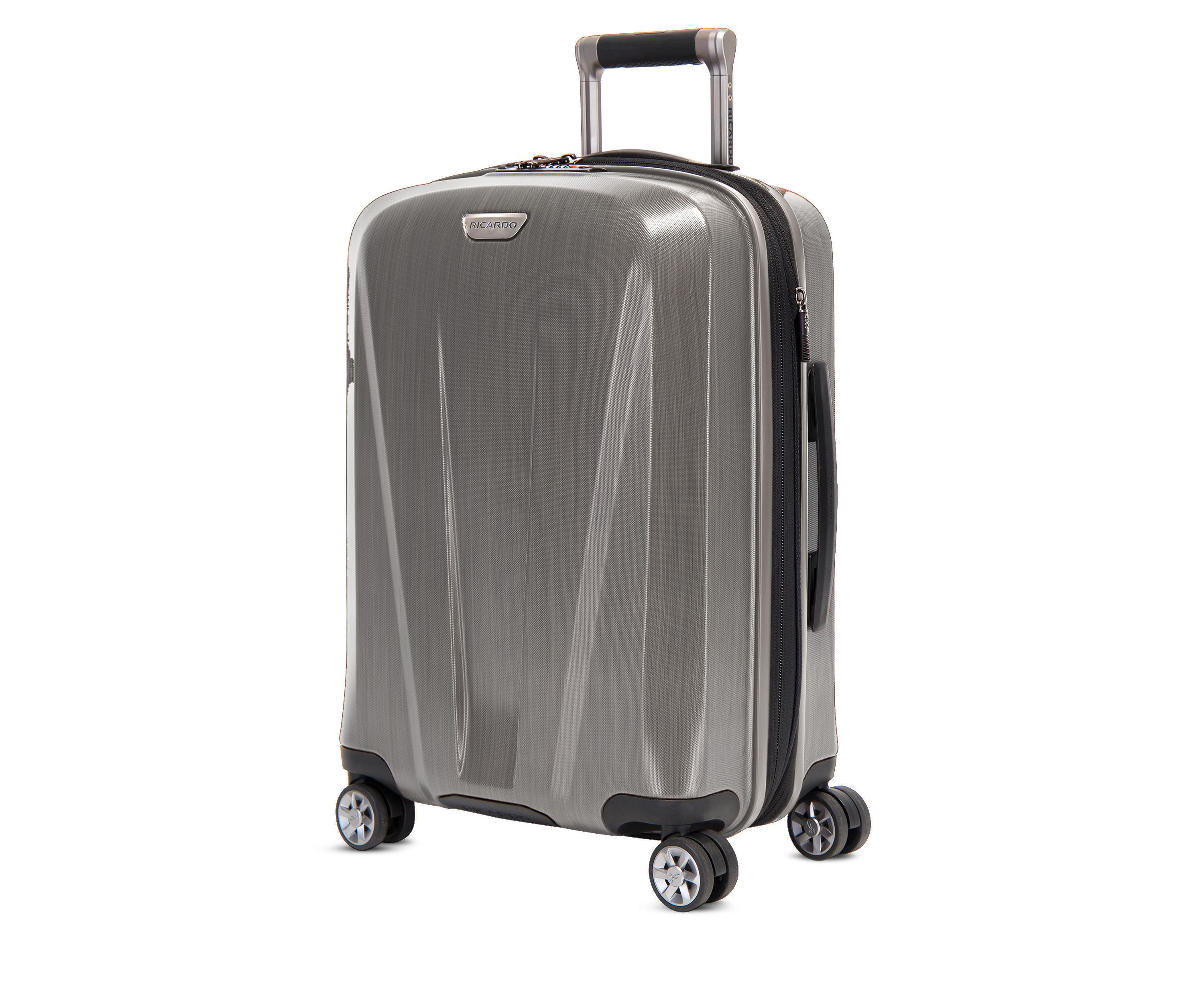 Rio Dell Carry-on Spinner Suitcase