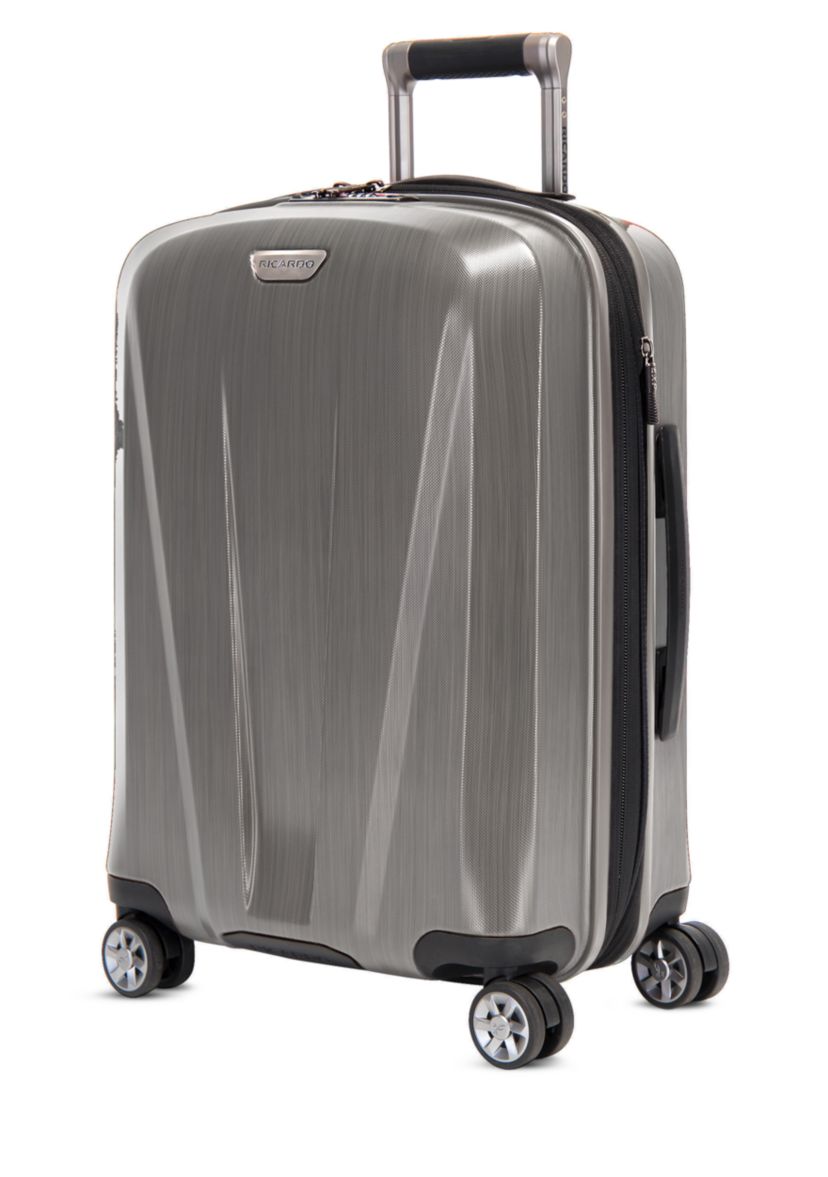 Rio Dell Carry-on Spinner Suitcase