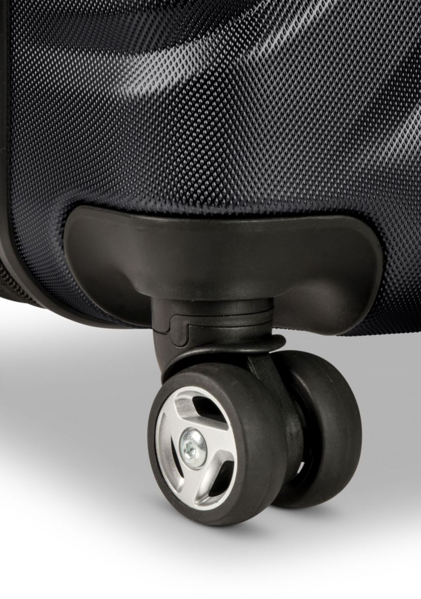Nimbus 4.0 Hardside 24" Medium Check-In Spinner Suitcase