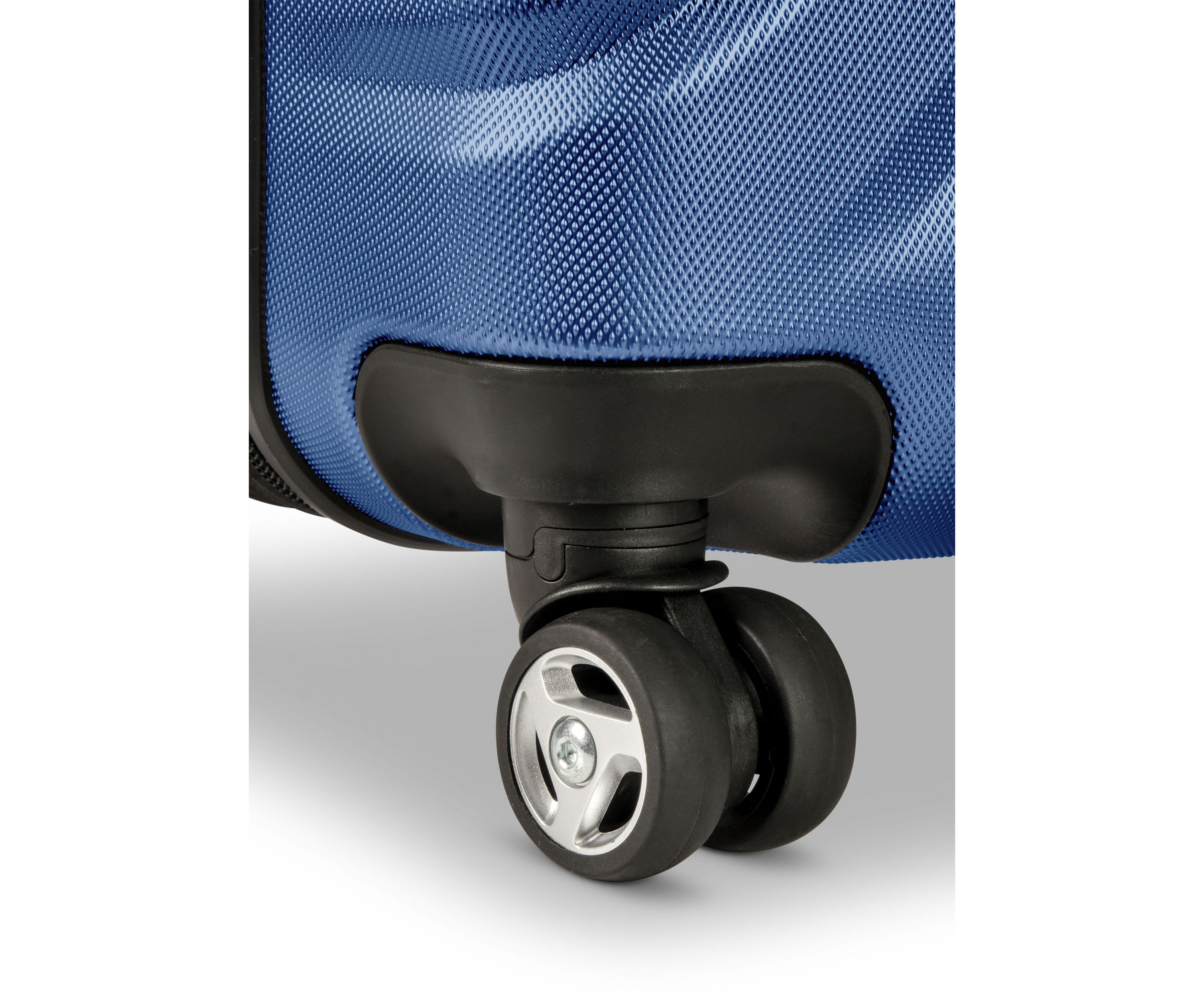 Nimbus 4.0 Hardside 28" Large Check-In Spinner Suitcase