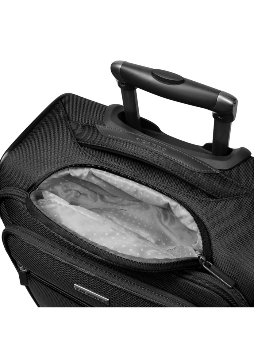 Avalon Softside 28" Check In Spinner Suitcase 