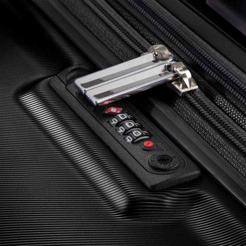Rodeo Drive 2.0 Hardside 25" Medium Check-In Spinner Suitcase