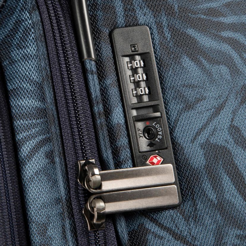 Avalon Softside 24" Medium Check-In Spinner Suitcase