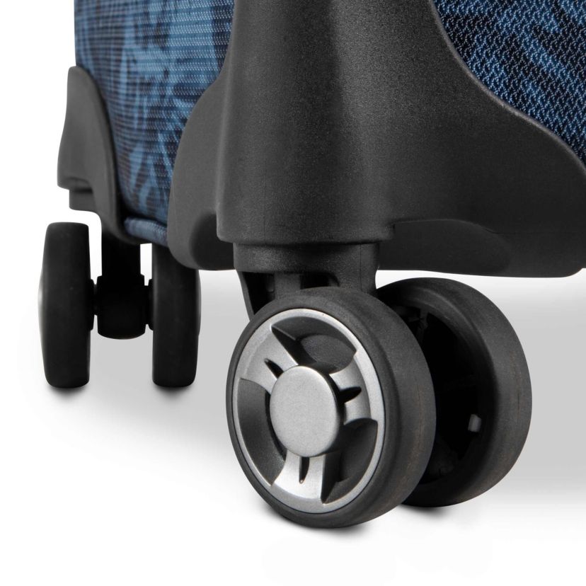 Avalon Softside 24" Medium Check-In Spinner Suitcase