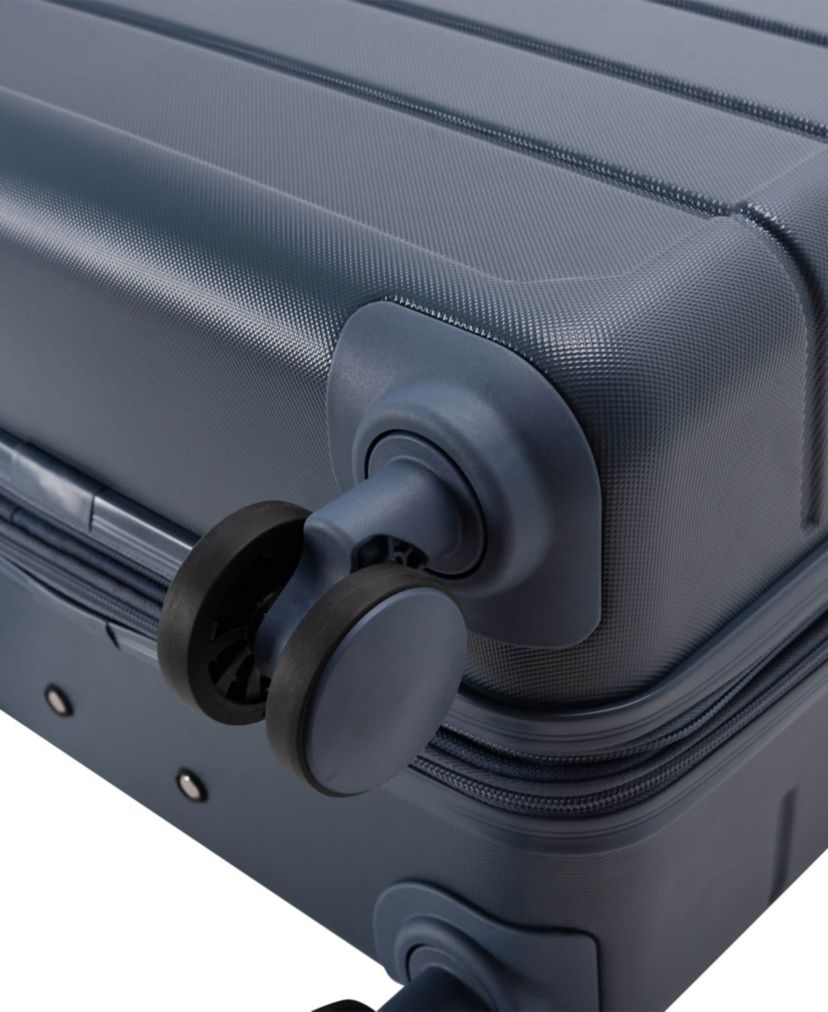 Saint Martin 3pc Wing-on Expandable Rolling Hardside Luggage Set