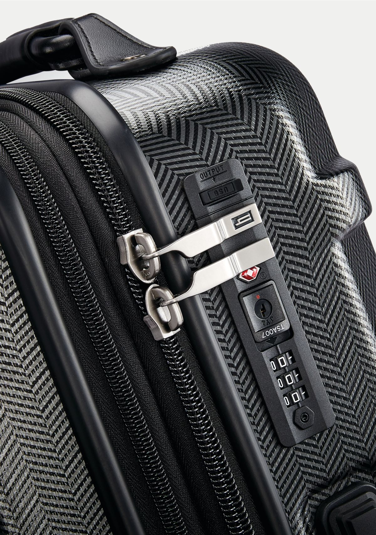 Century Deluxe Carry On Expandable Spinner 
