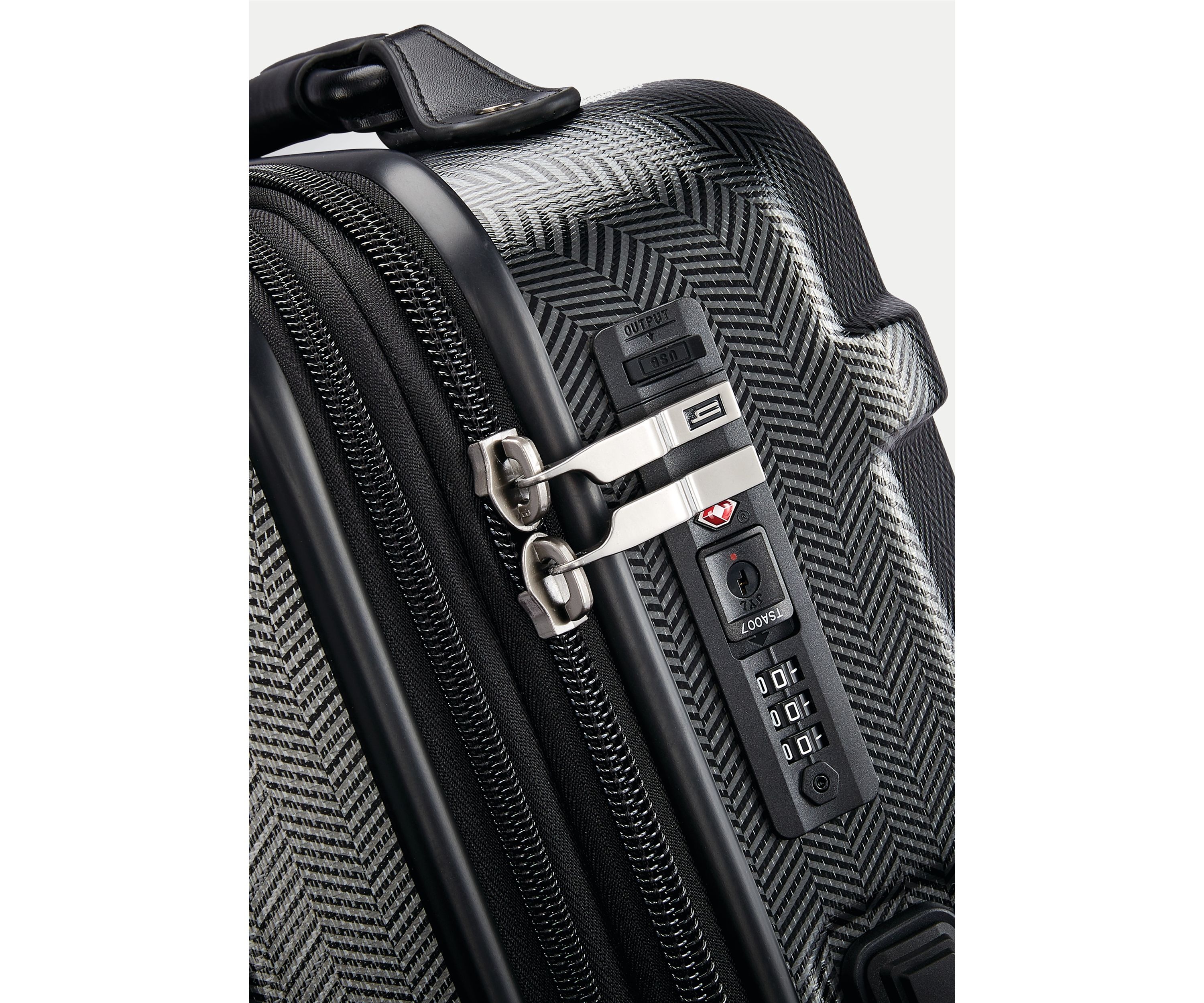 Century Deluxe Carry On Expandable Spinner 
