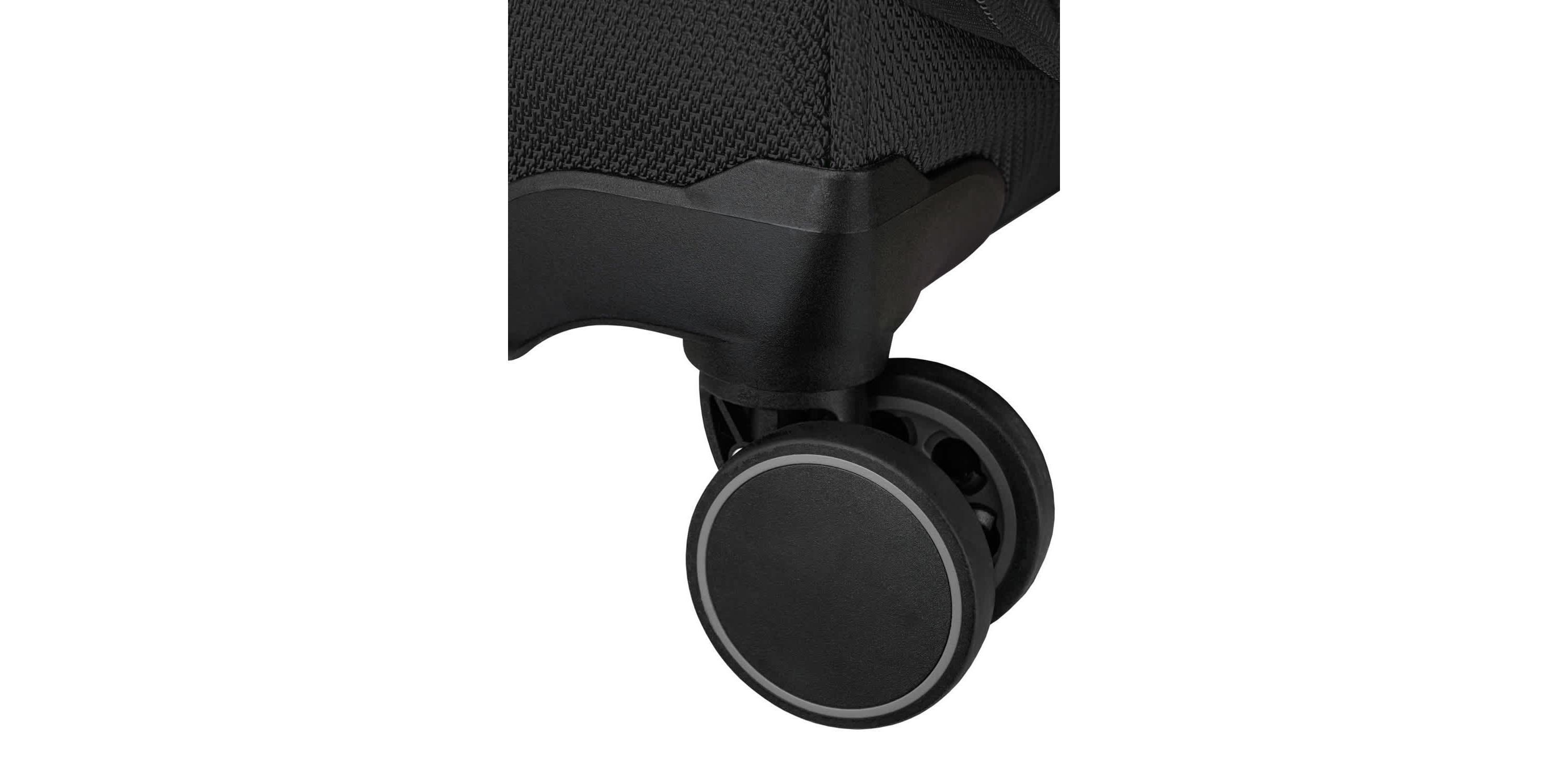 Everest 20" Expandable Spinner Carry-On