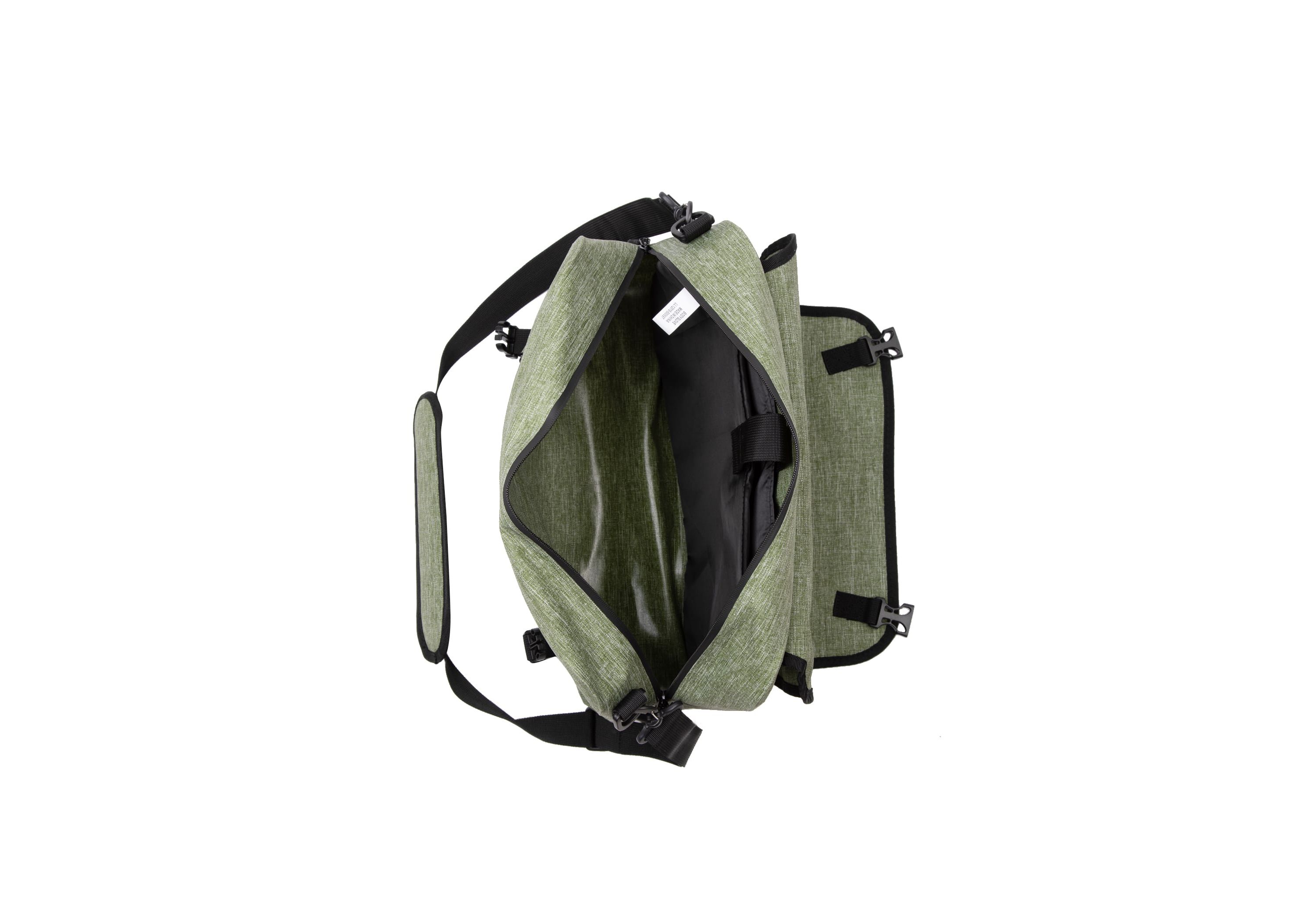 Body Glove Terramar Waterproof Messenger Bag