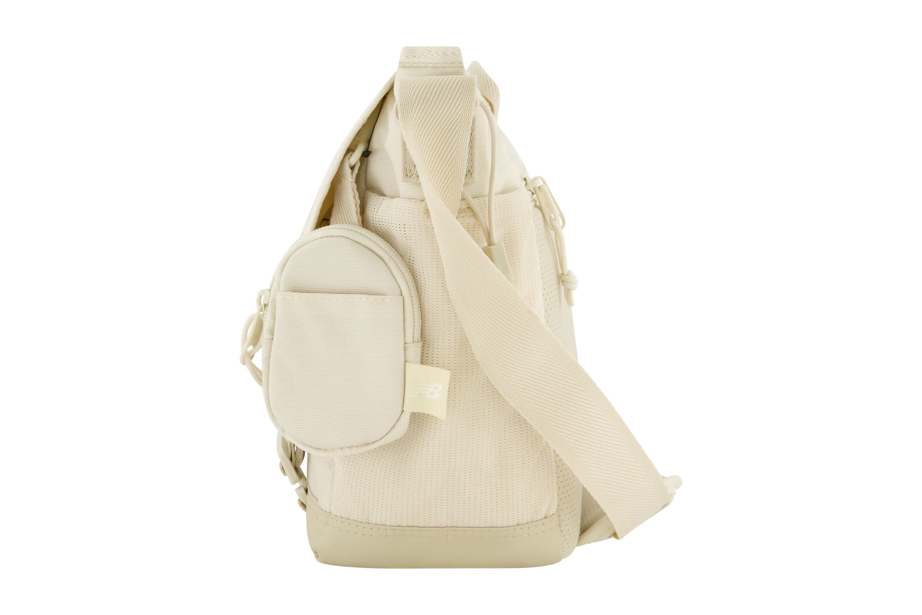 New Balance Athletics Messenger