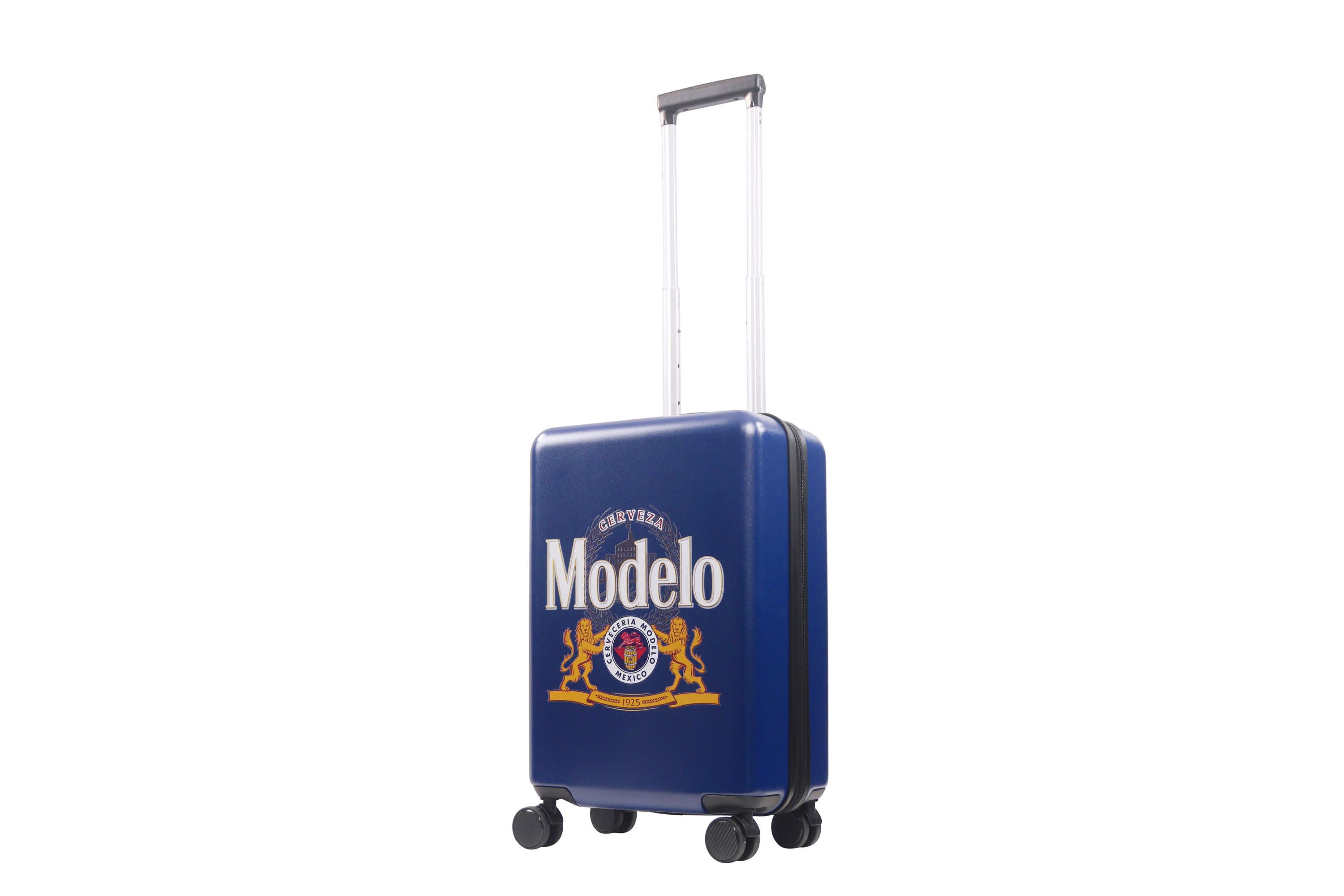 Modelo Ful 22.5" Carry-On Luggage