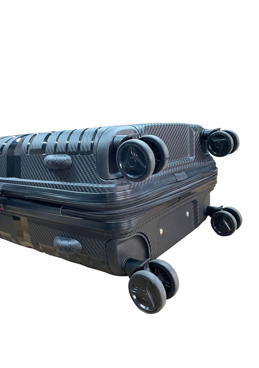 Harper 30" Hardside Spinner Suitcase