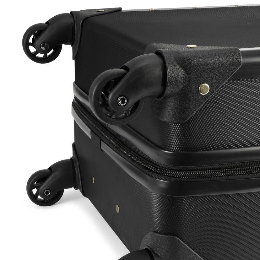 IVOR Large (28") Luggage