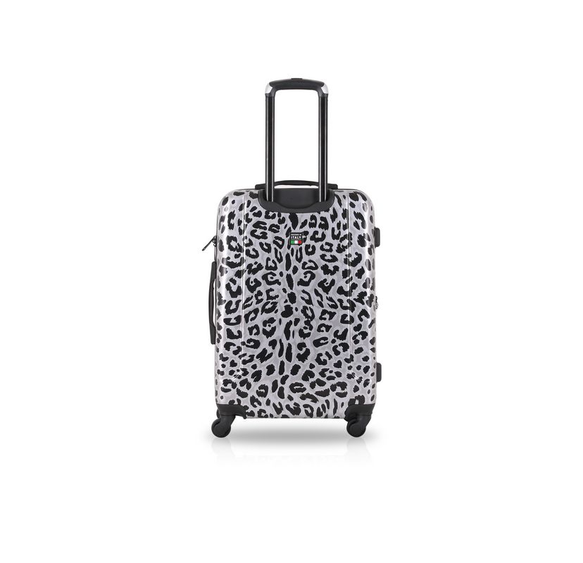 WINTER LEOPARD