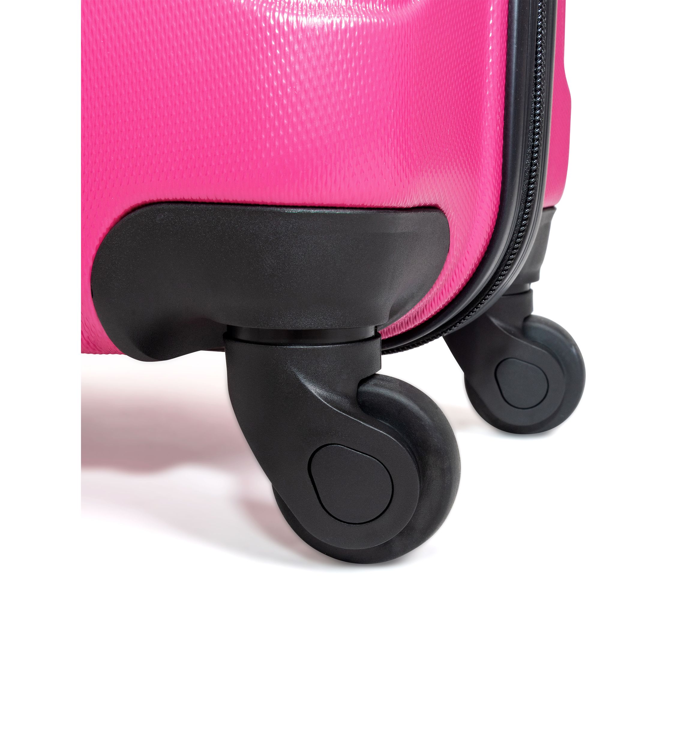 Out of Bounds 4-Wheel Hardside Luggage