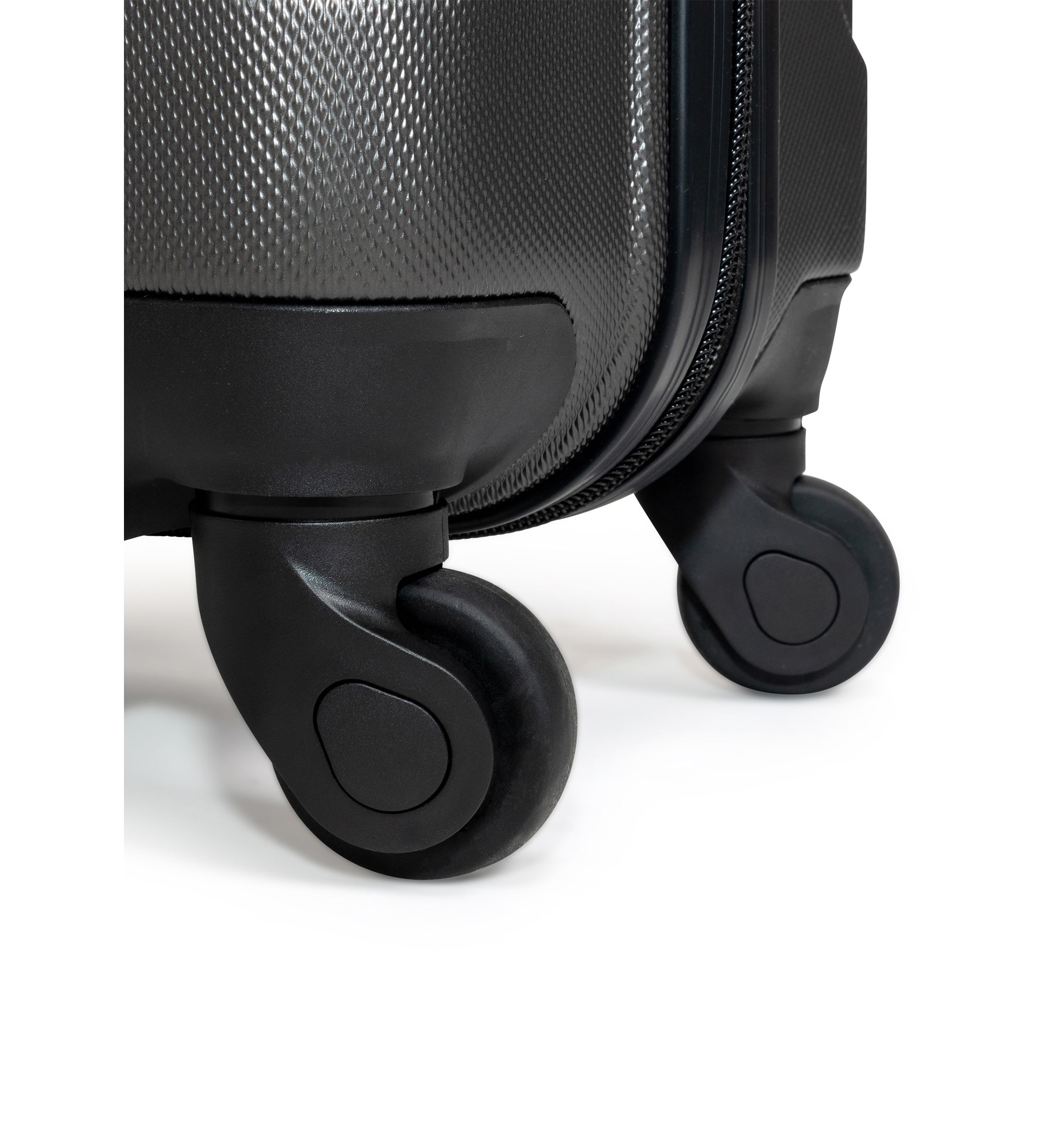 Out of Bounds 4-Wheel Hardside Luggage