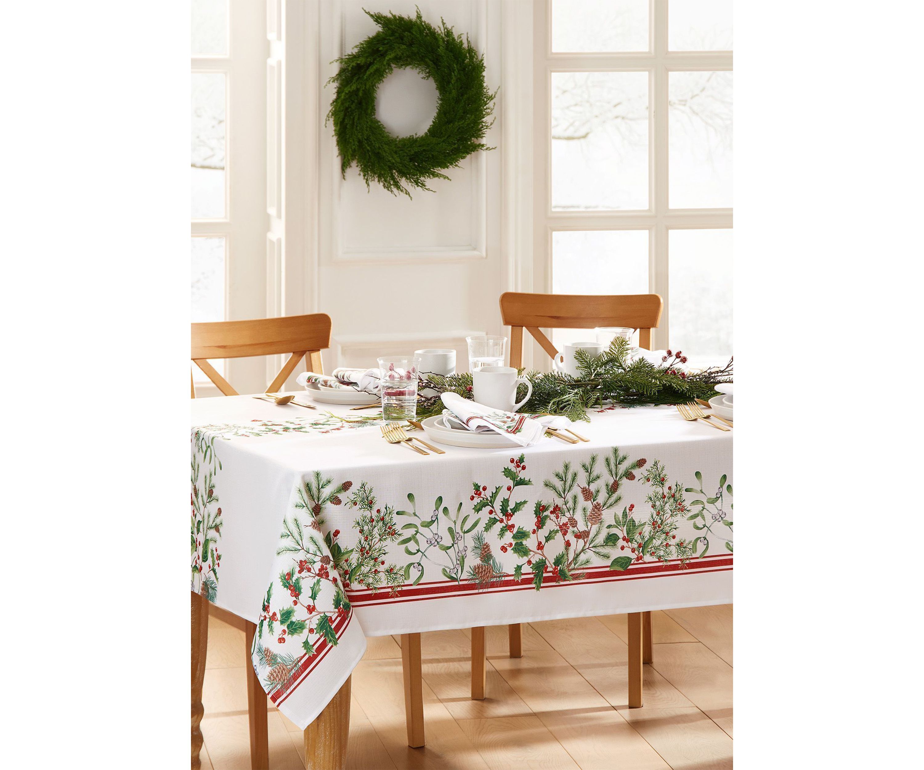 Winter Holiday Berry Fabric Rectangle Tablecloth