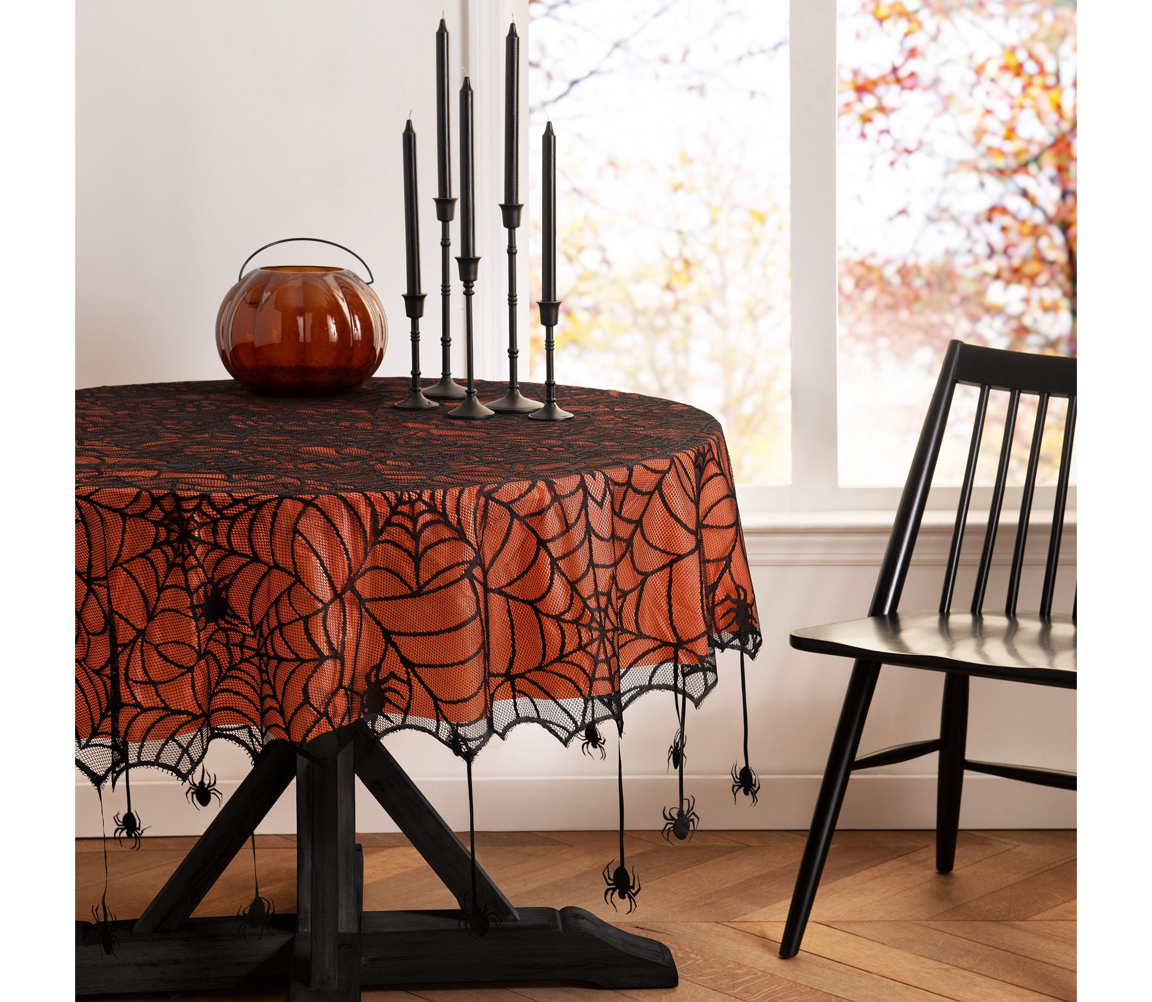 Crawling Halloween Spider Lace Lined Tablecloth