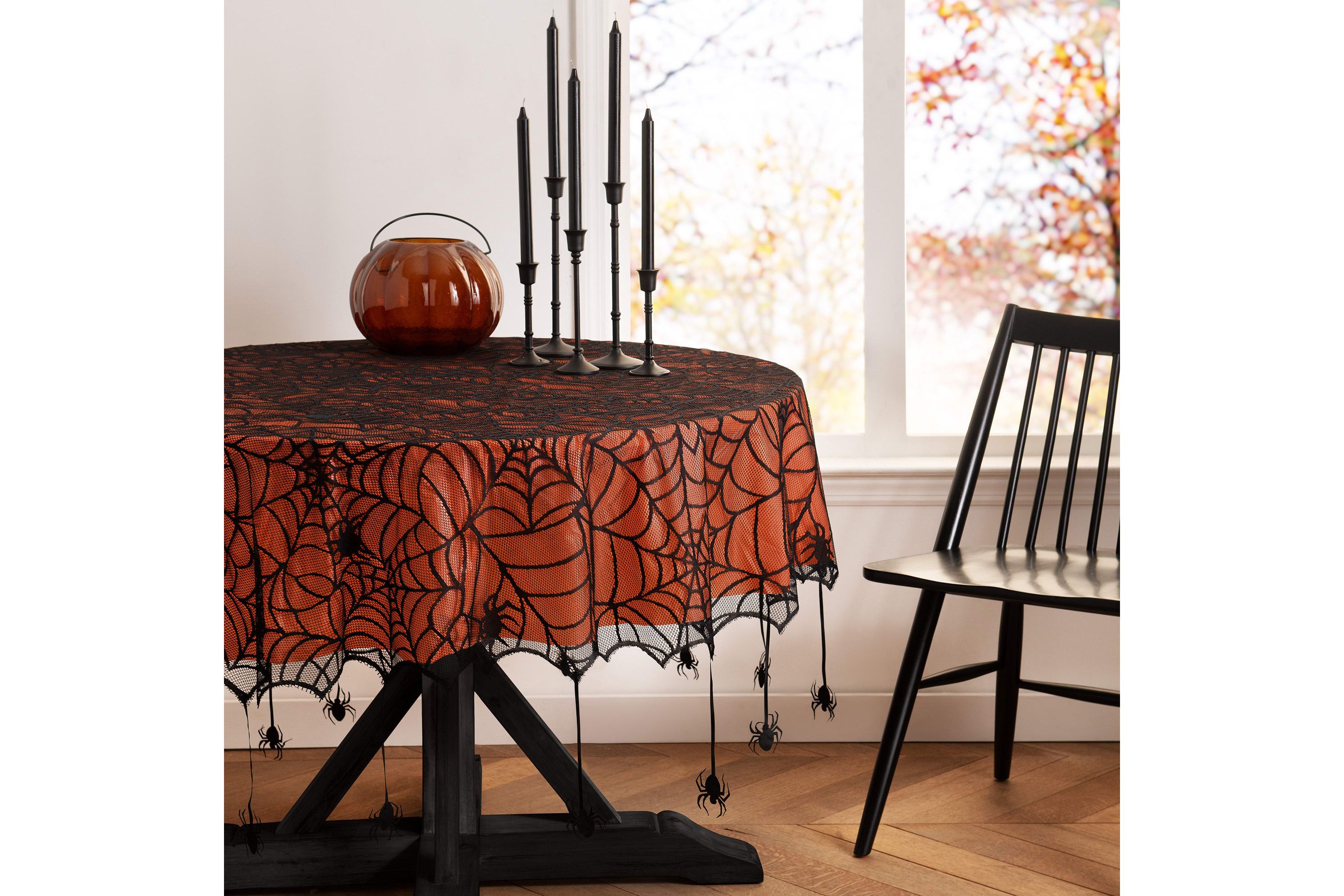 Crawling Halloween Spider Lace Lined Tablecloth
