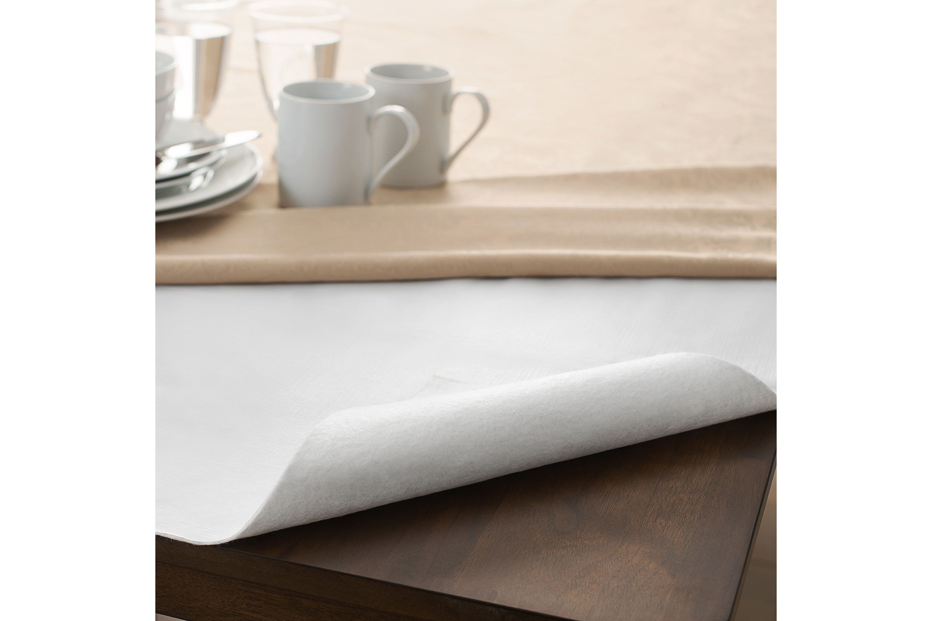Embossed Vinyl Cushioned Flannel Backing Tablepad - 70" Round