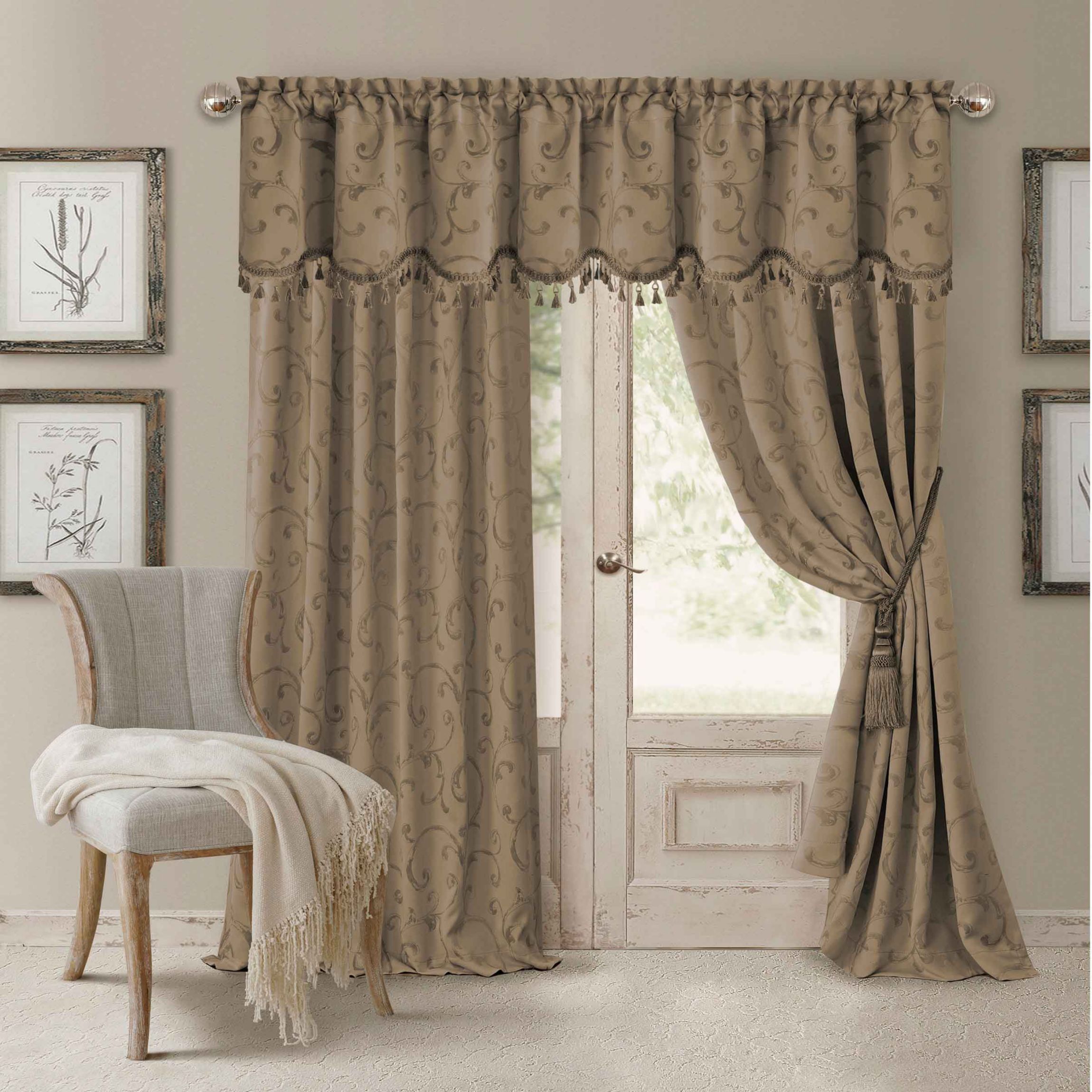 Mia Beaded Scallop Valance - 52" x 19"