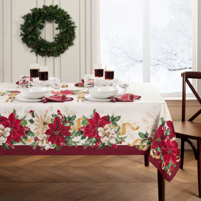 Poinsettia Garlands Engineered Rectangular Tablecloth