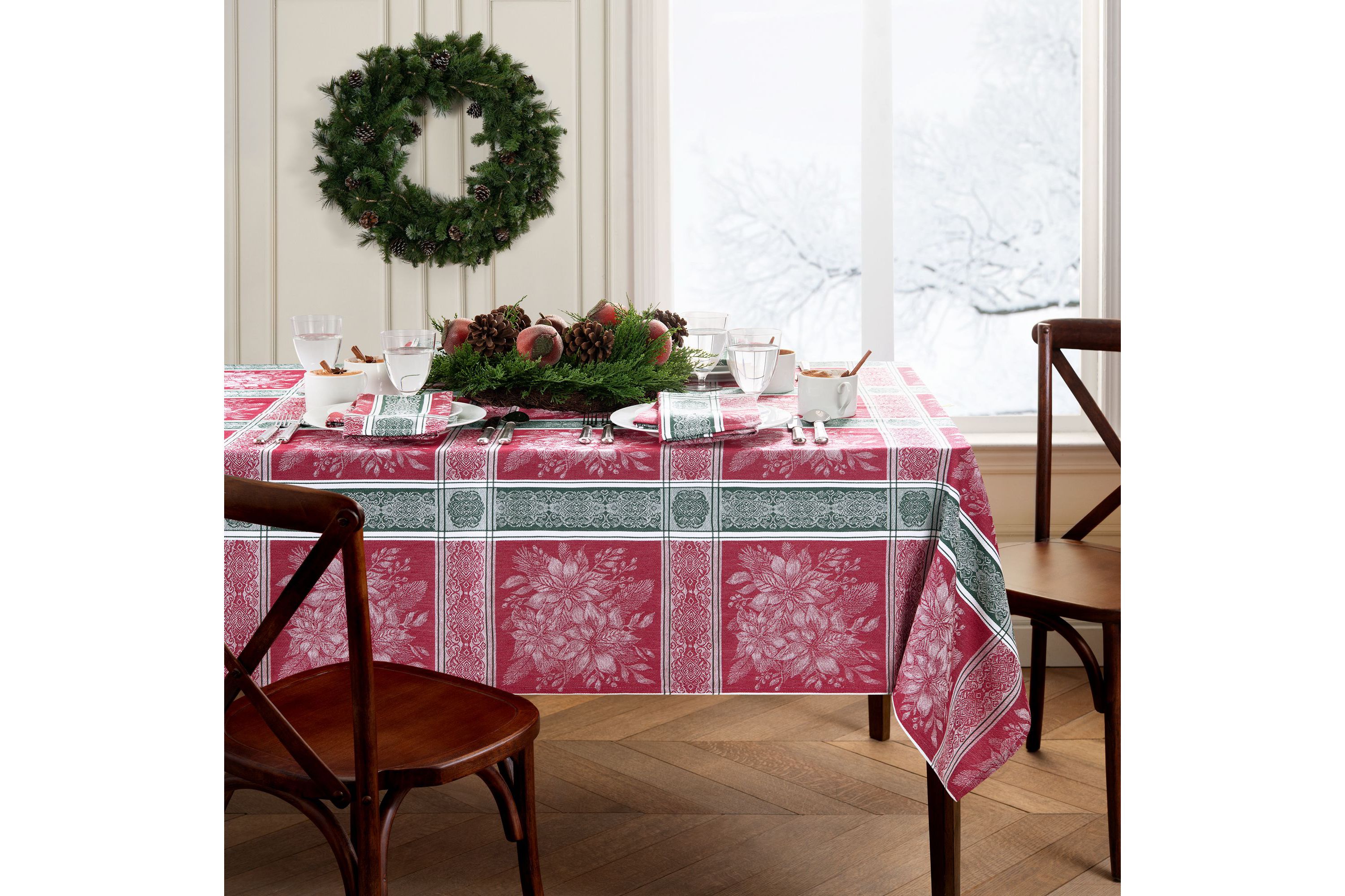 Poinsettia Plaid Jacquard Rectangular Tablecloth