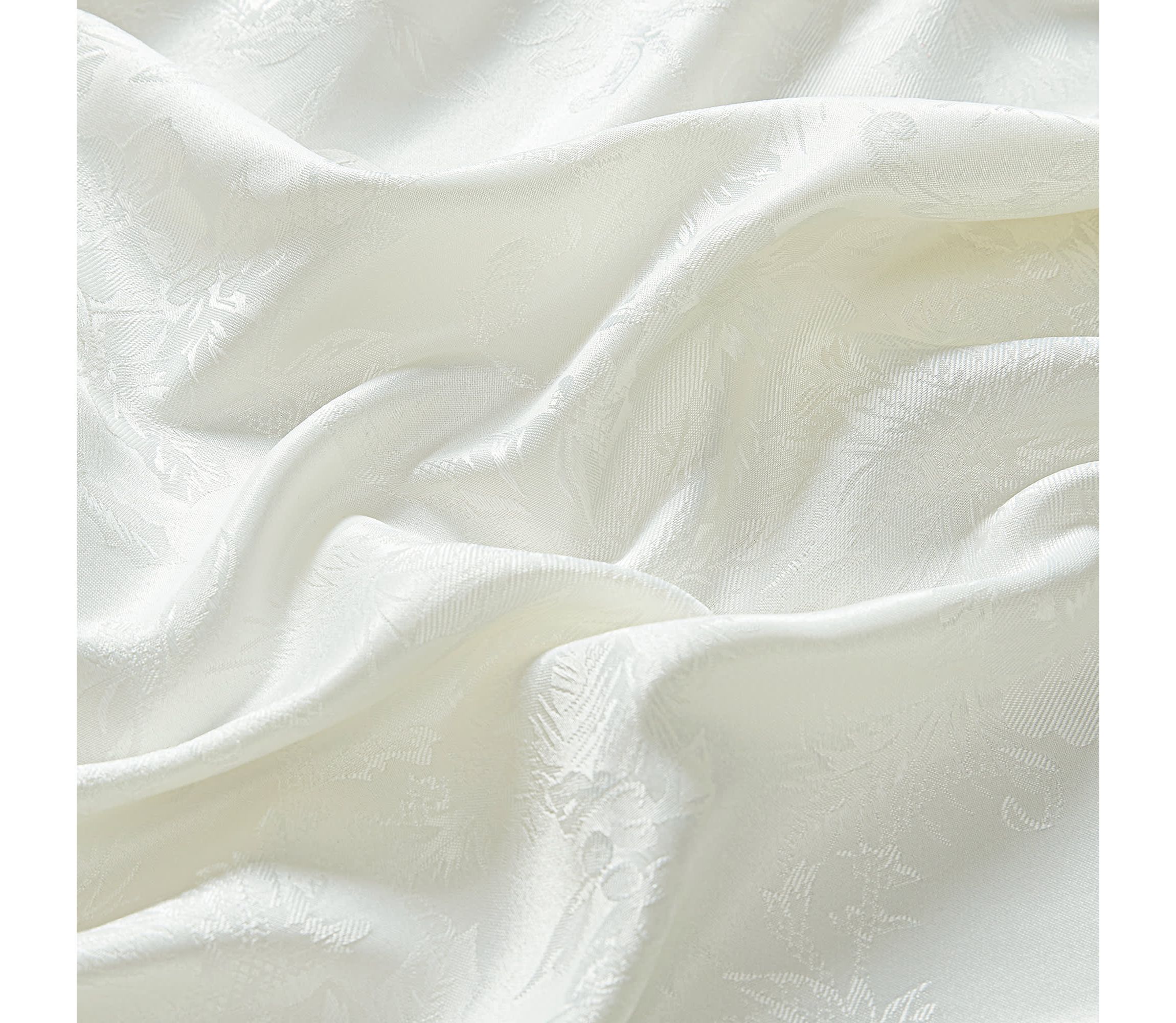 Poinsettia Elegance Jacquard Holiday Oval/Round Tablecloth