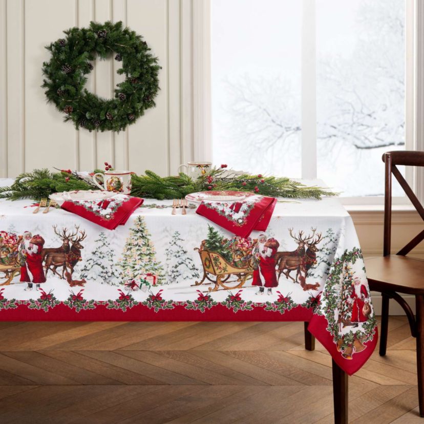 Toys Fantasy Engineered Rectangular Tablecloth