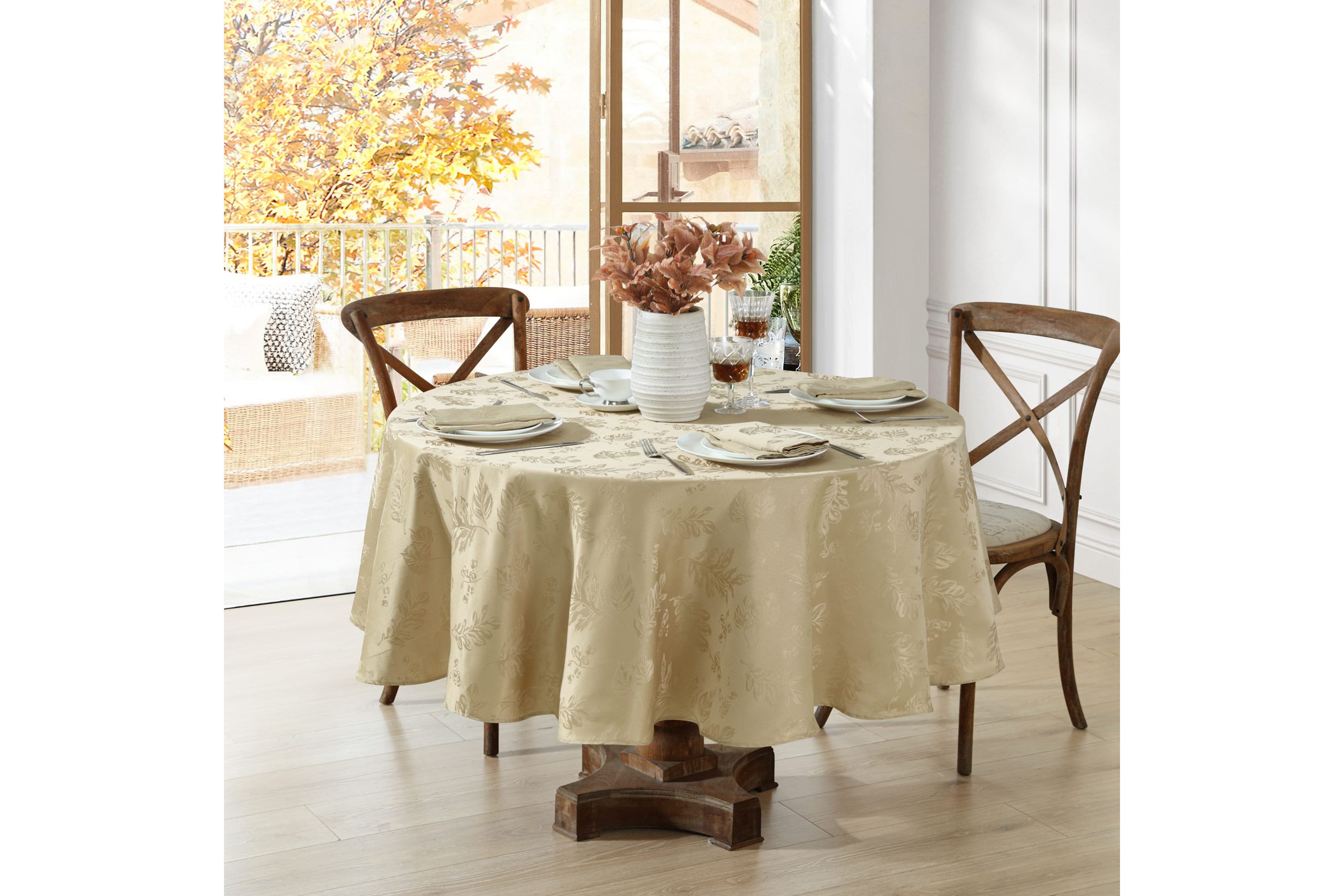 Elegant Woven Leaves Jacquard Damask Tablecloth - Round/Oval