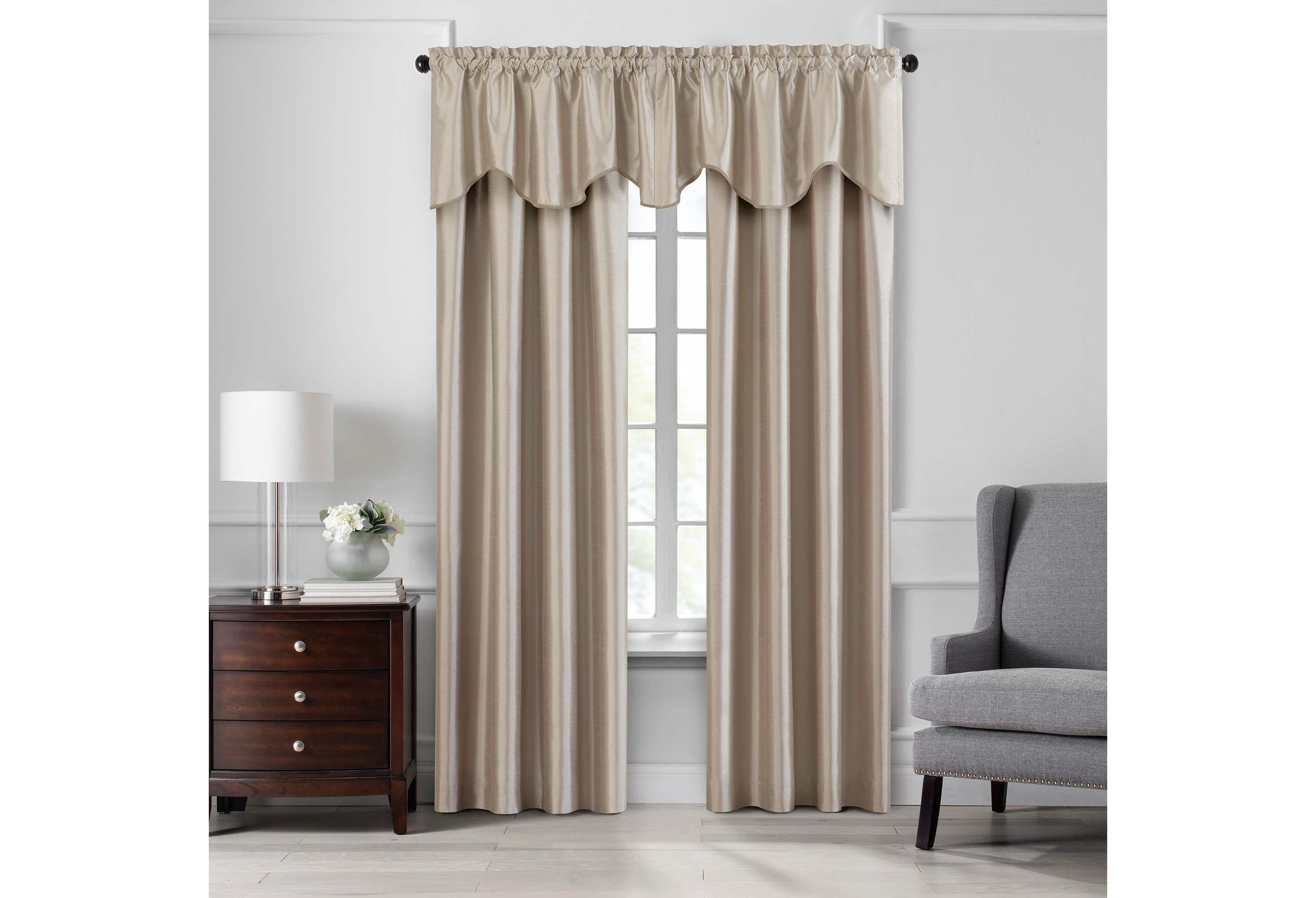Colette Faux Silk Scalloped Window Valance - 50"x21"