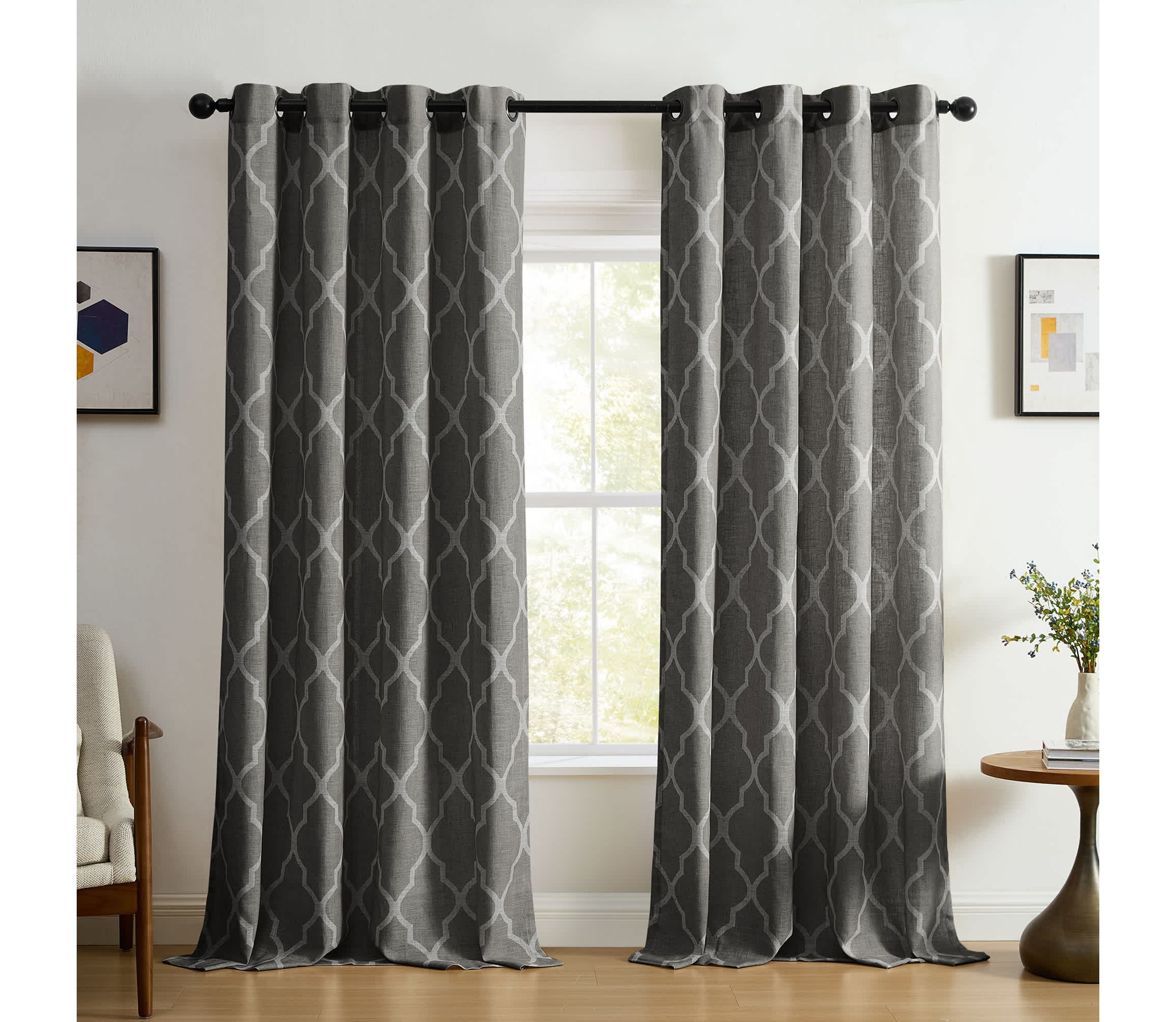 Medalia Room Darkening Geometric Window Curtain