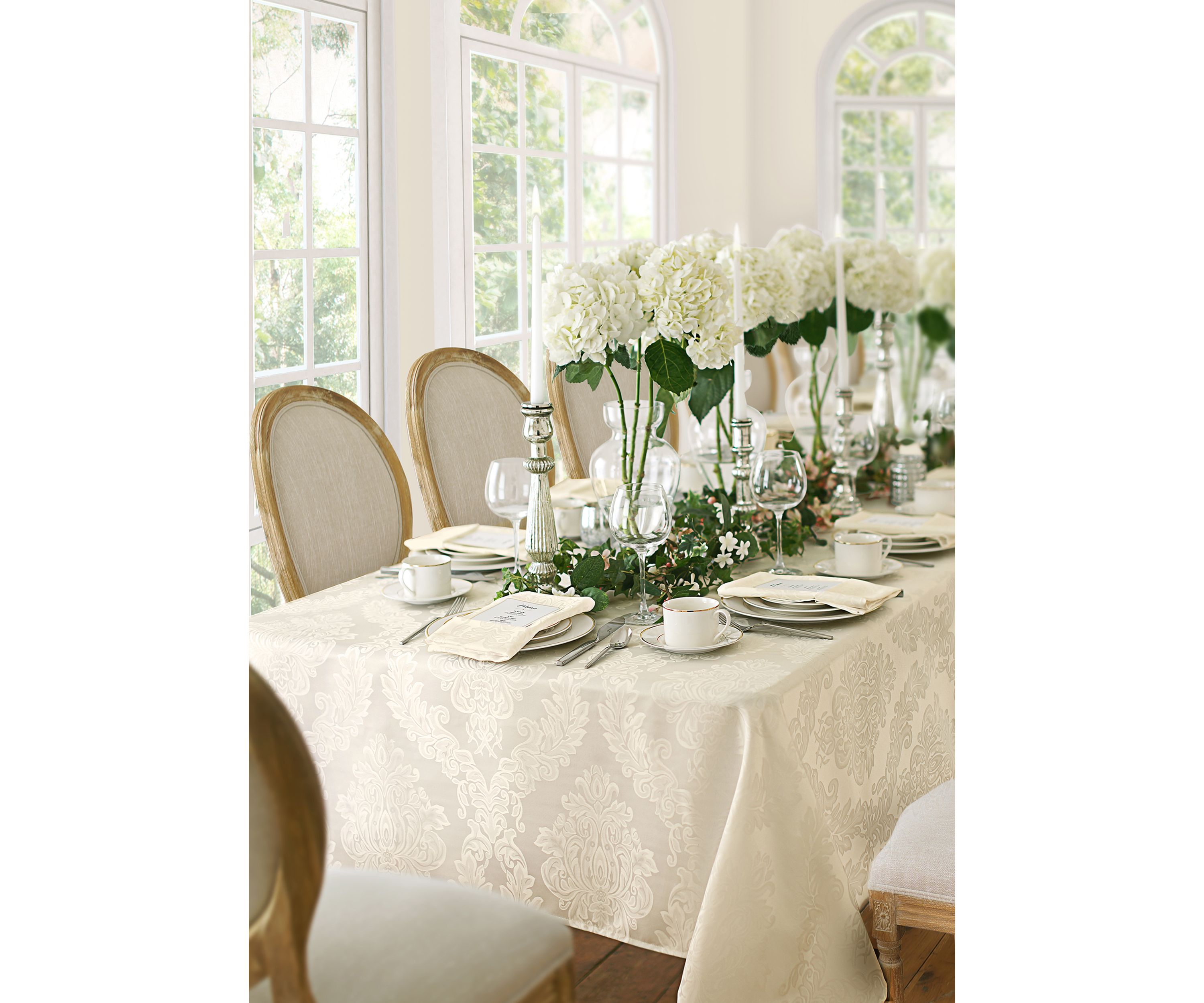 Barcelona Jacquard Damask Tablecloth - Rectangle/Square