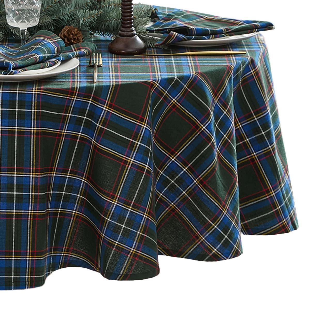Stowe Tartan Holiday Plaid Tablecloth - Round/Oval