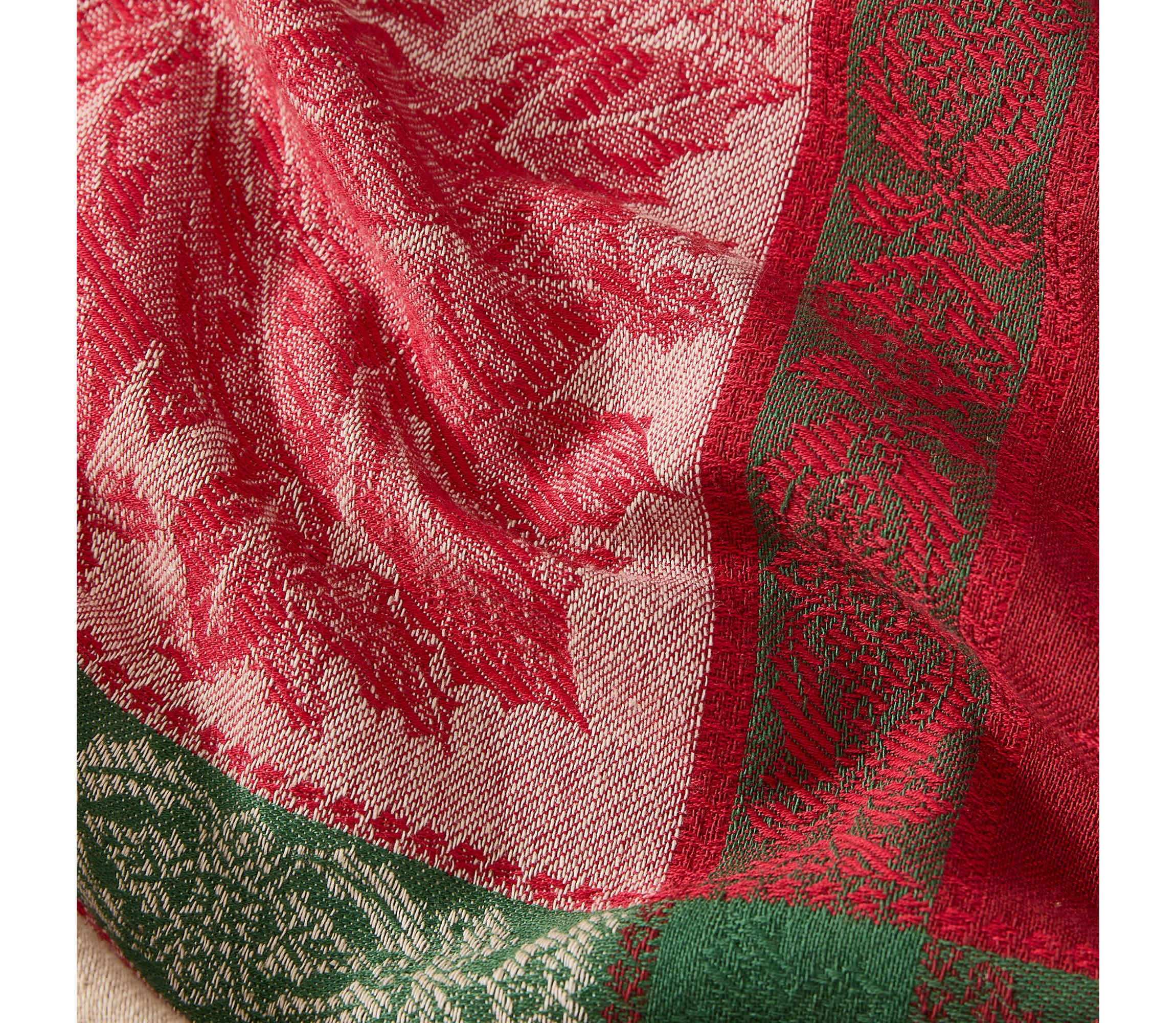 Prestige Poinsettia Jacquard Tablecloth - Round/Oval