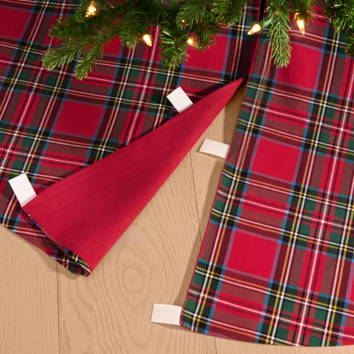 Stowe Tartan Plaid Christmas Tree Skirt - 48" Round