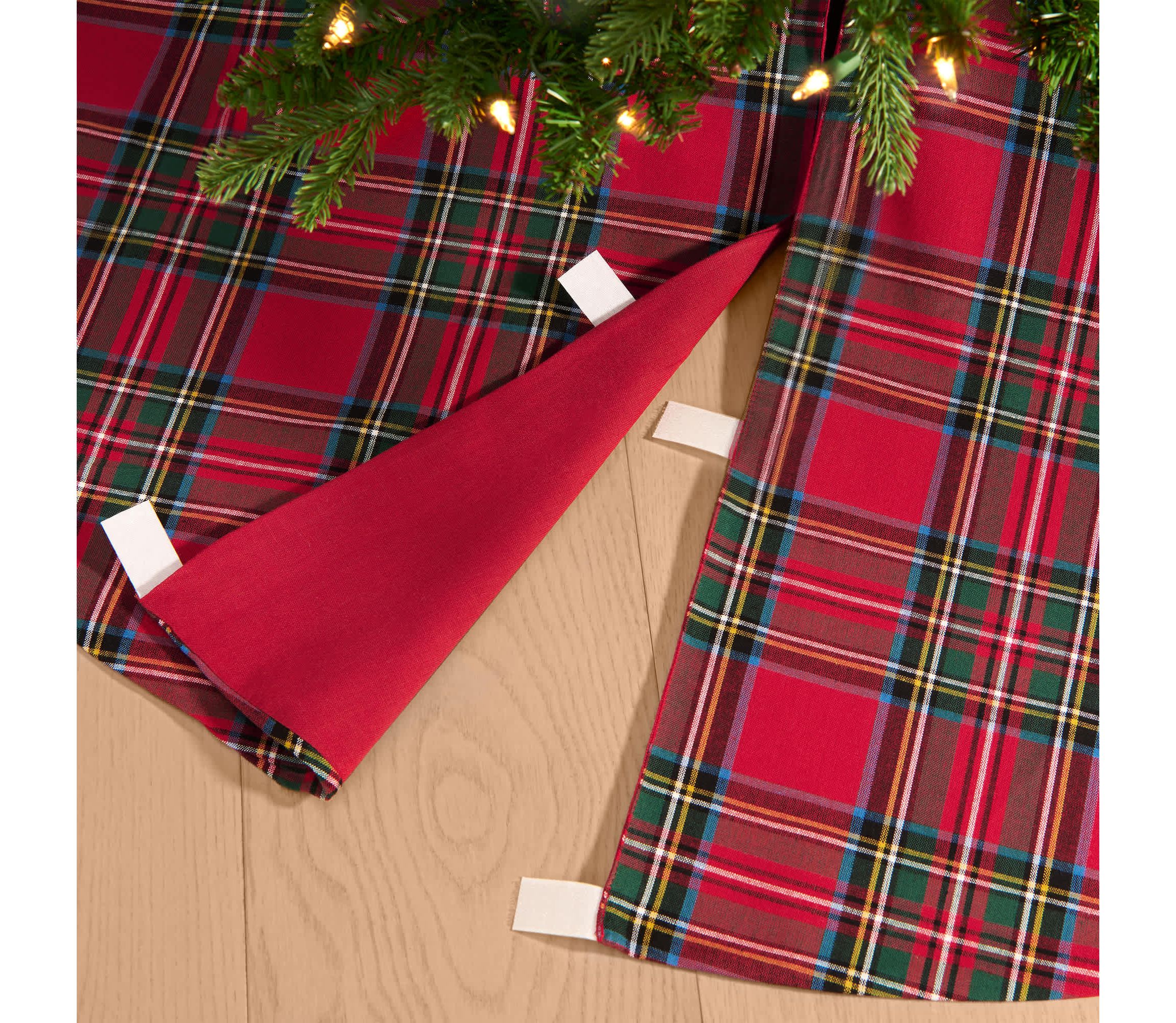 Stowe Tartan Plaid Christmas Tree Skirt - 48" Round