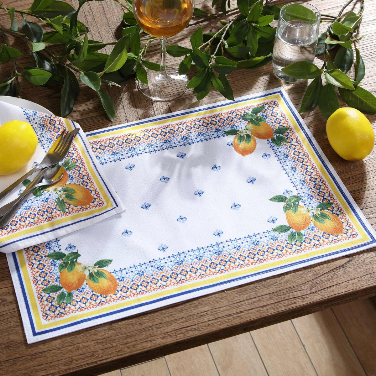 Capri Lemon Placemat, Set of 4 - 13x19