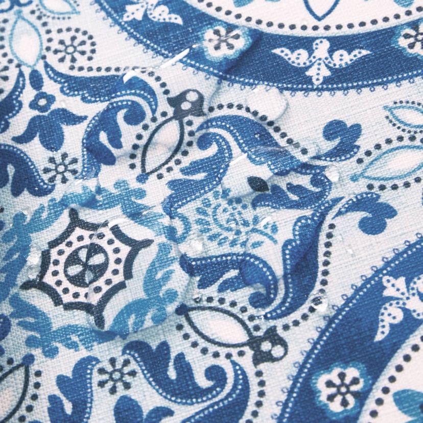 Vietri Medallion Block Print Stain & Water Resistant Indoor/Outdoor Placemats, Set of 4 - 13x19