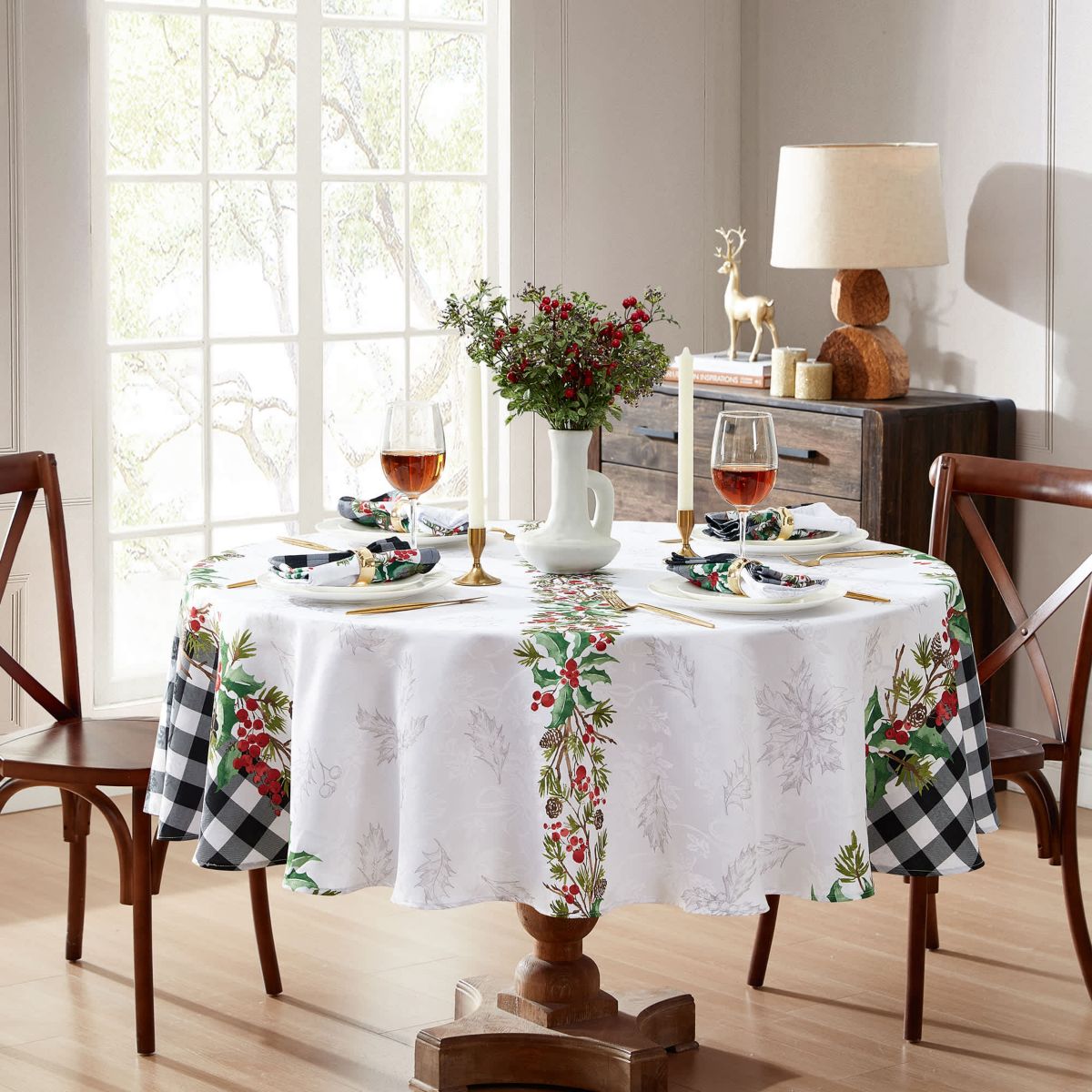 Holly Farmhouse Charm Holiday Round Fabric Tablecloth