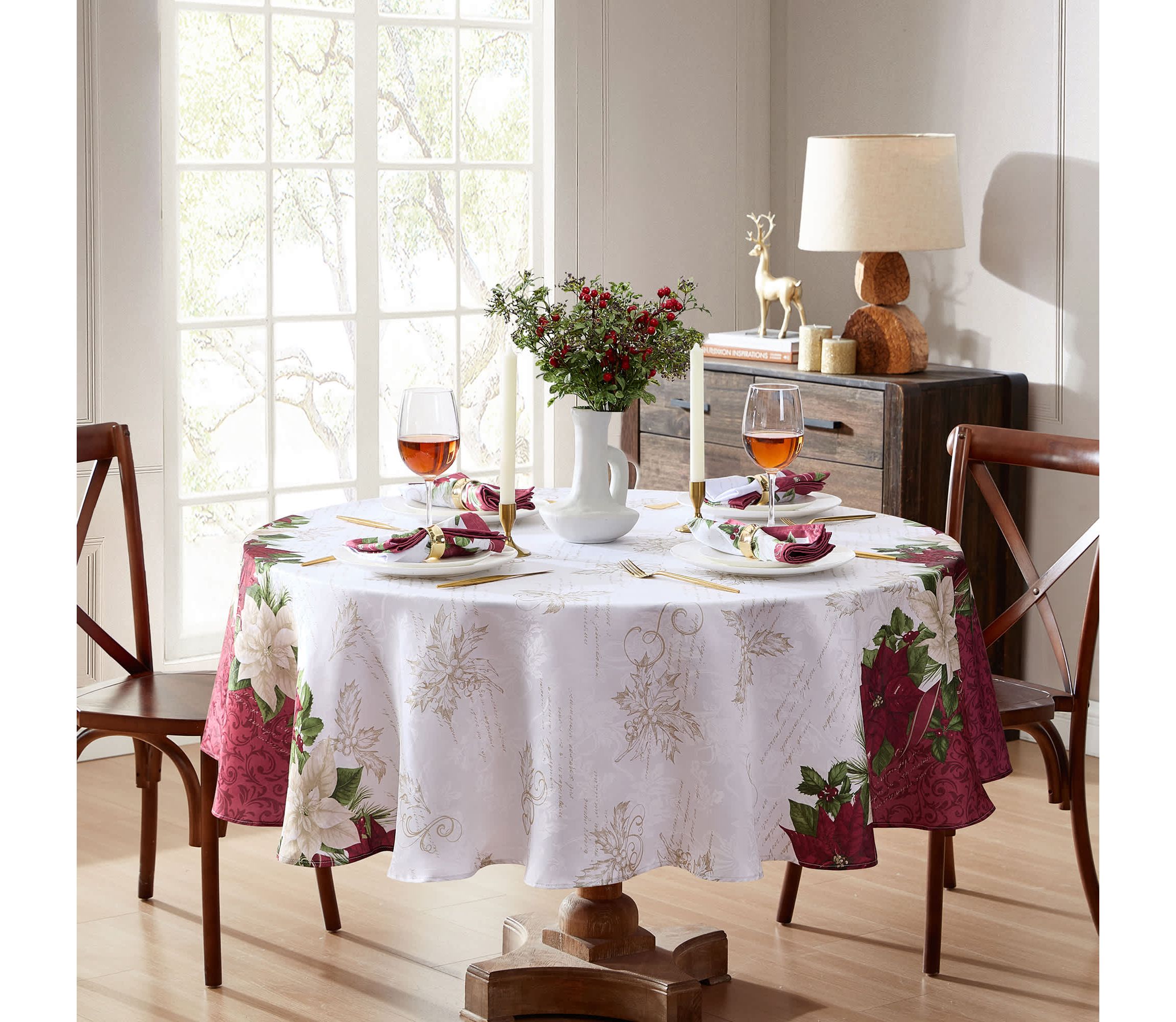 Clarette Poinsettia Holiday Round Fabric Tablecloth