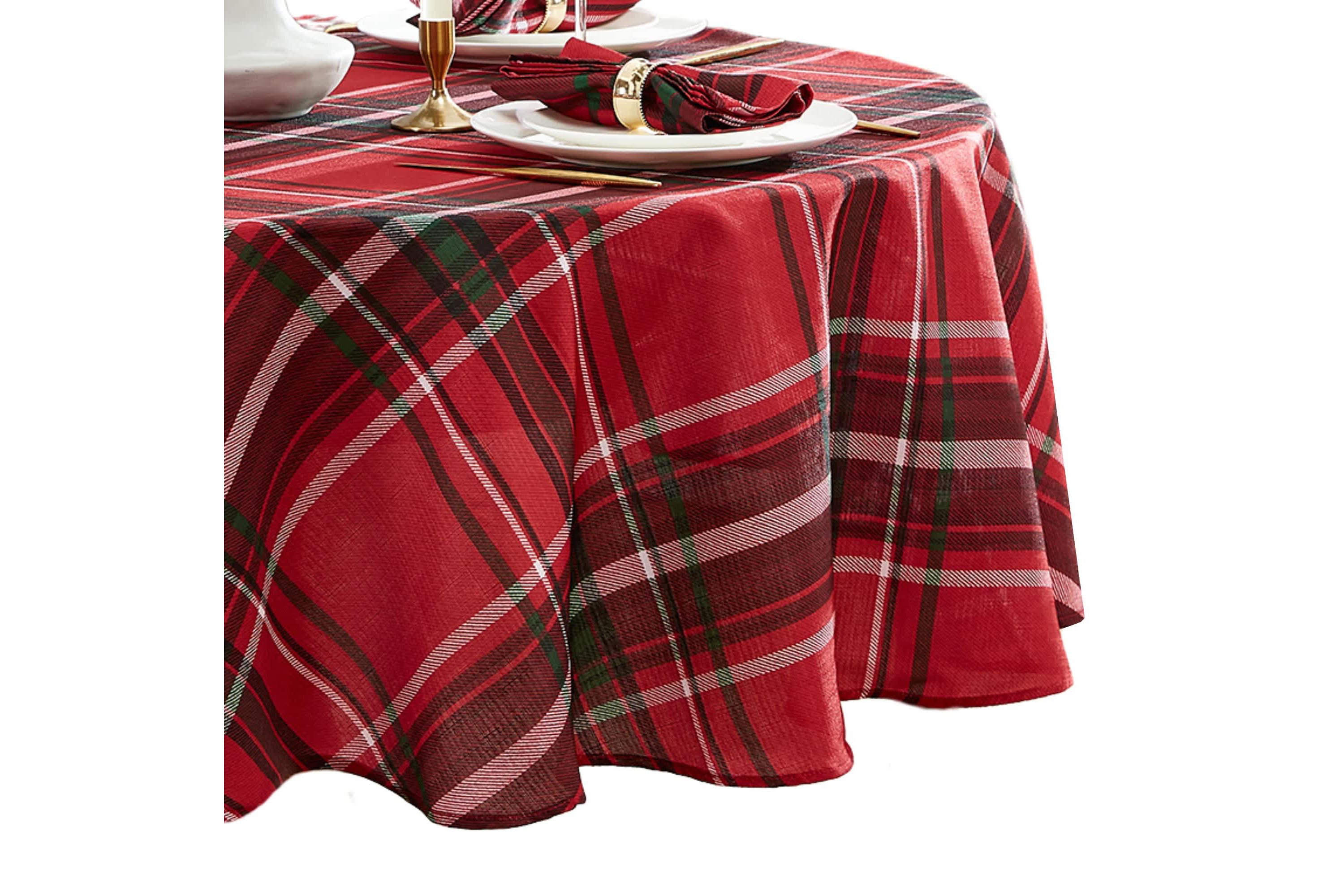 Pocono Plaid Holiday Round Fabric Tablecloth