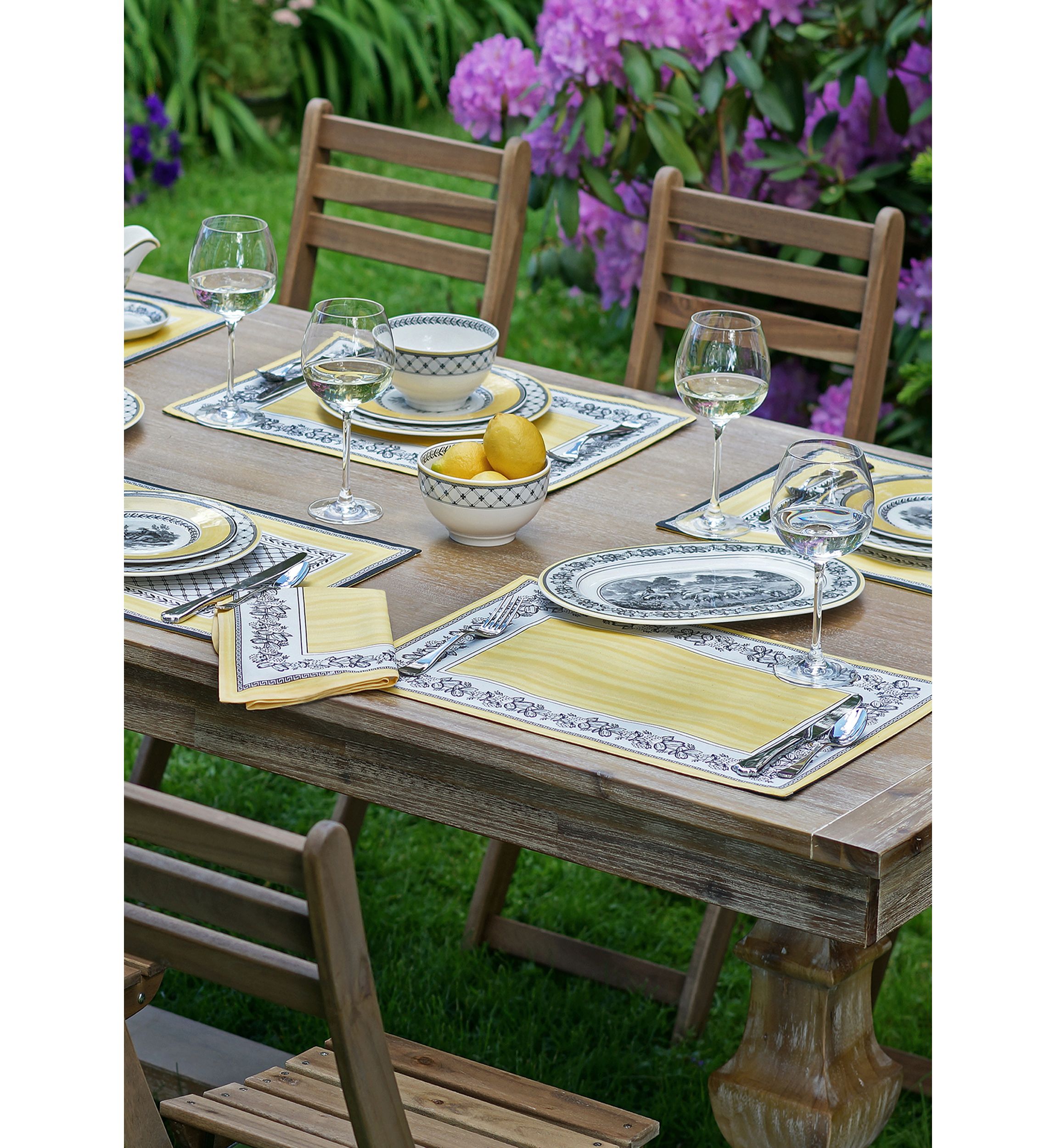 Villeroy and Boch Audun Cotton Fabric Reversible Set of 4 Placemats - 14x20
