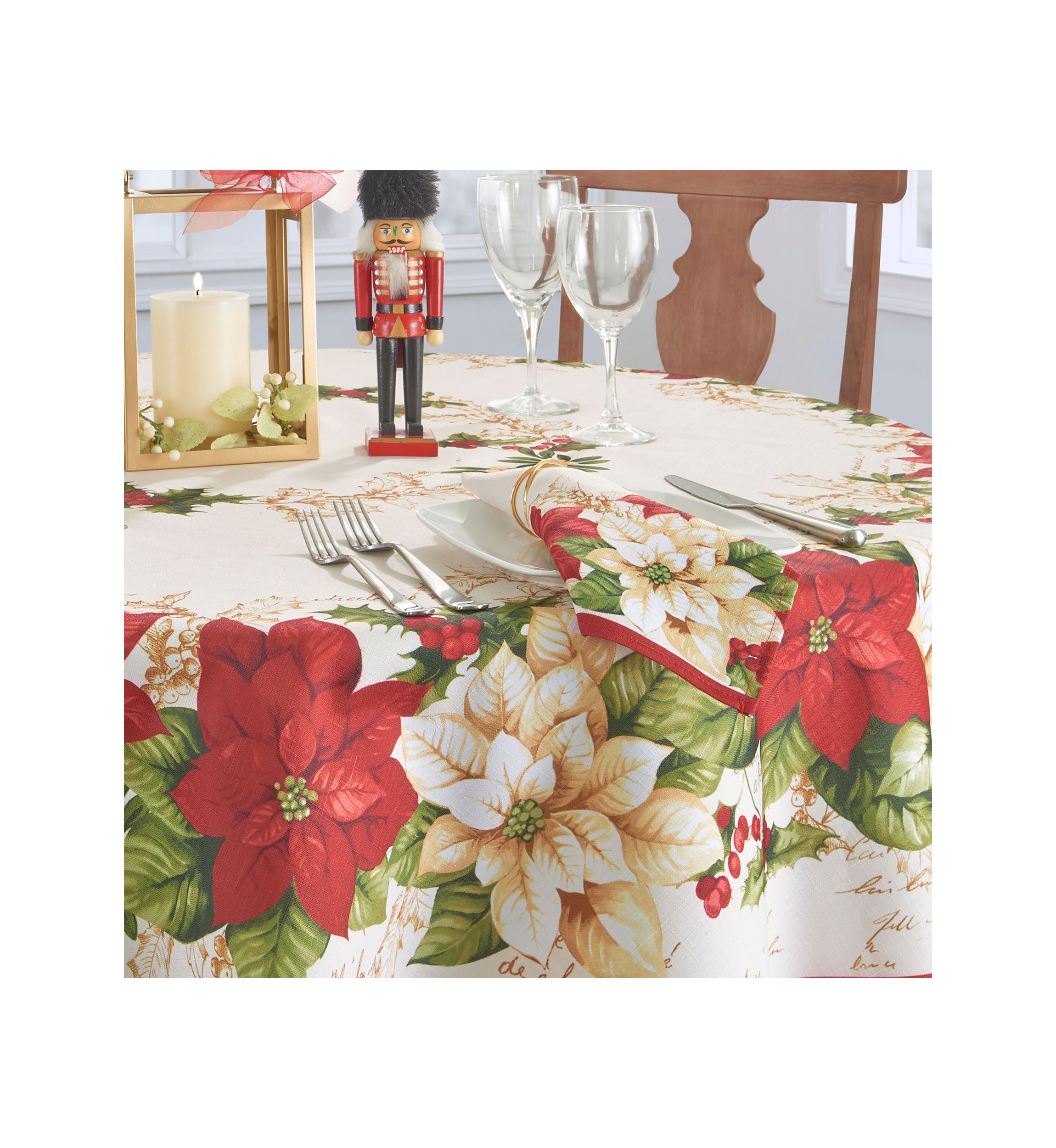 Red and White Poinsettias Napkin, Set of 4