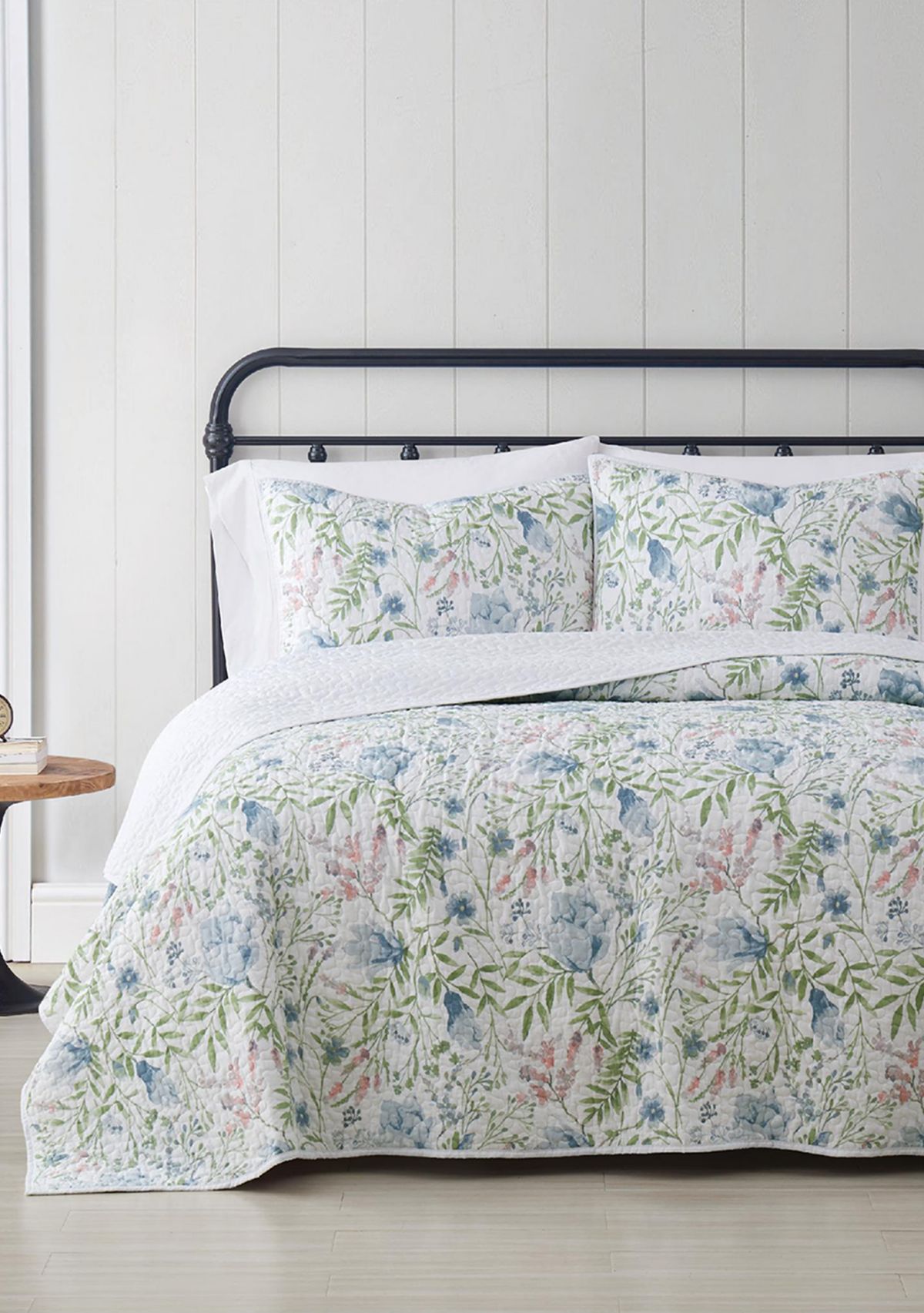 Field Floral Quilt Set