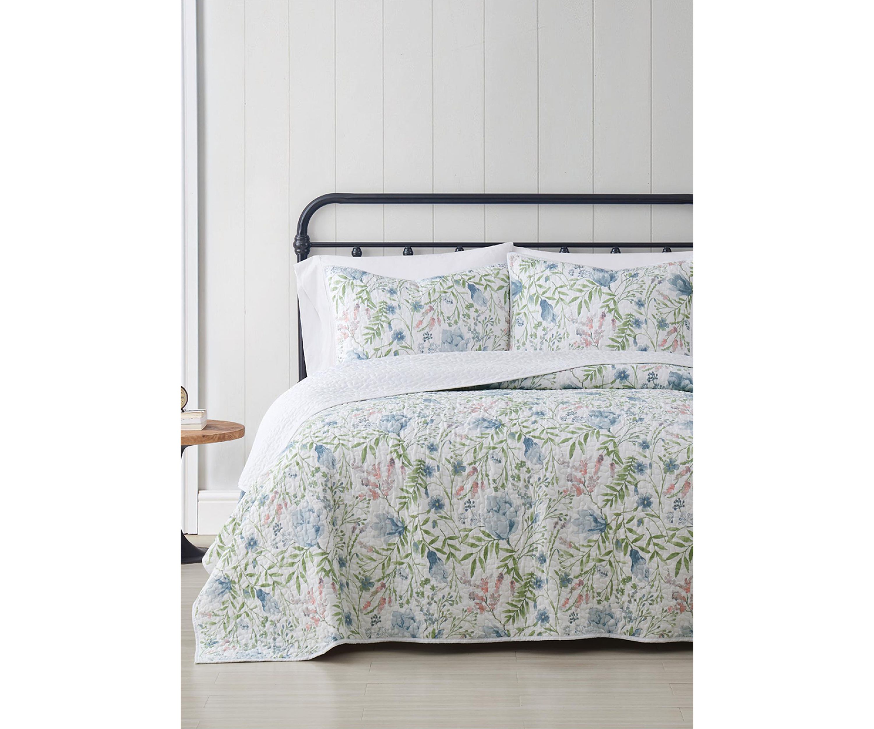 Field Floral Quilt Set