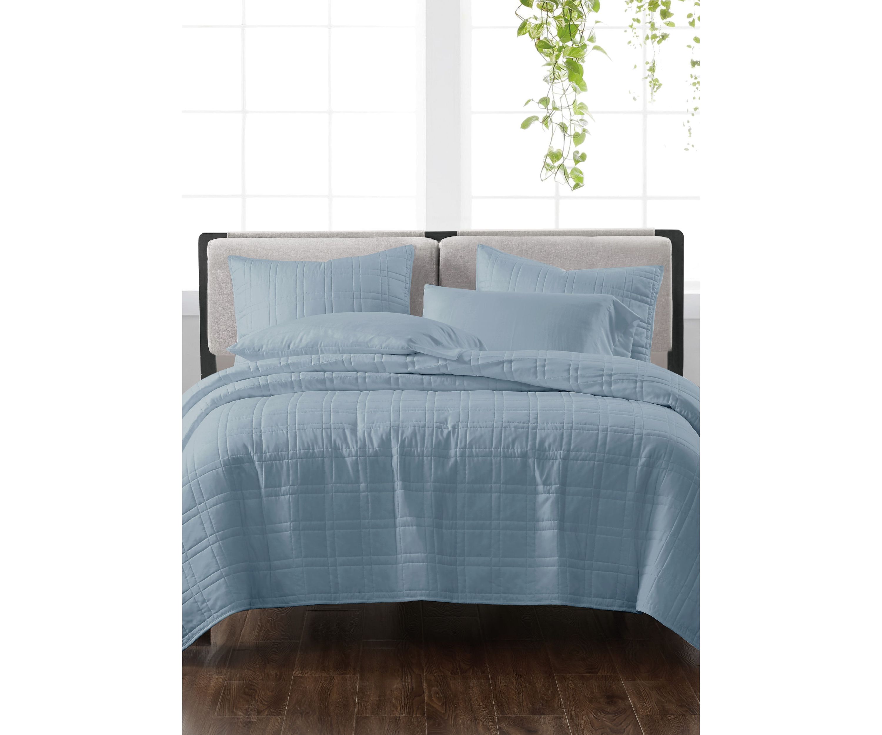 Heritage Solid Quilt Set
