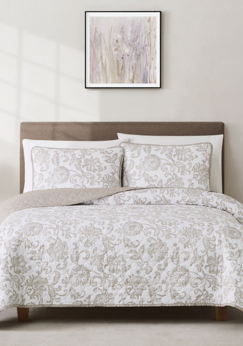 Sylvana Jacobean Quilt Set