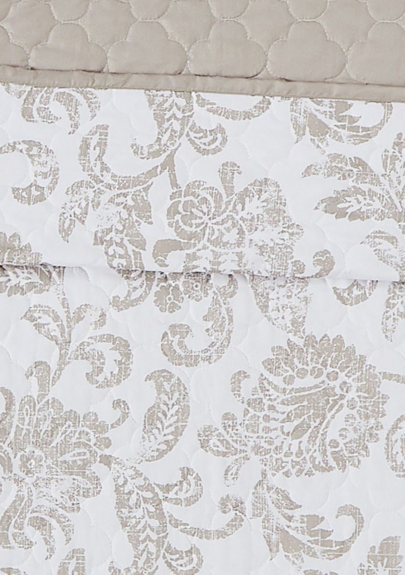 Sylvana Jacobean Quilt Set